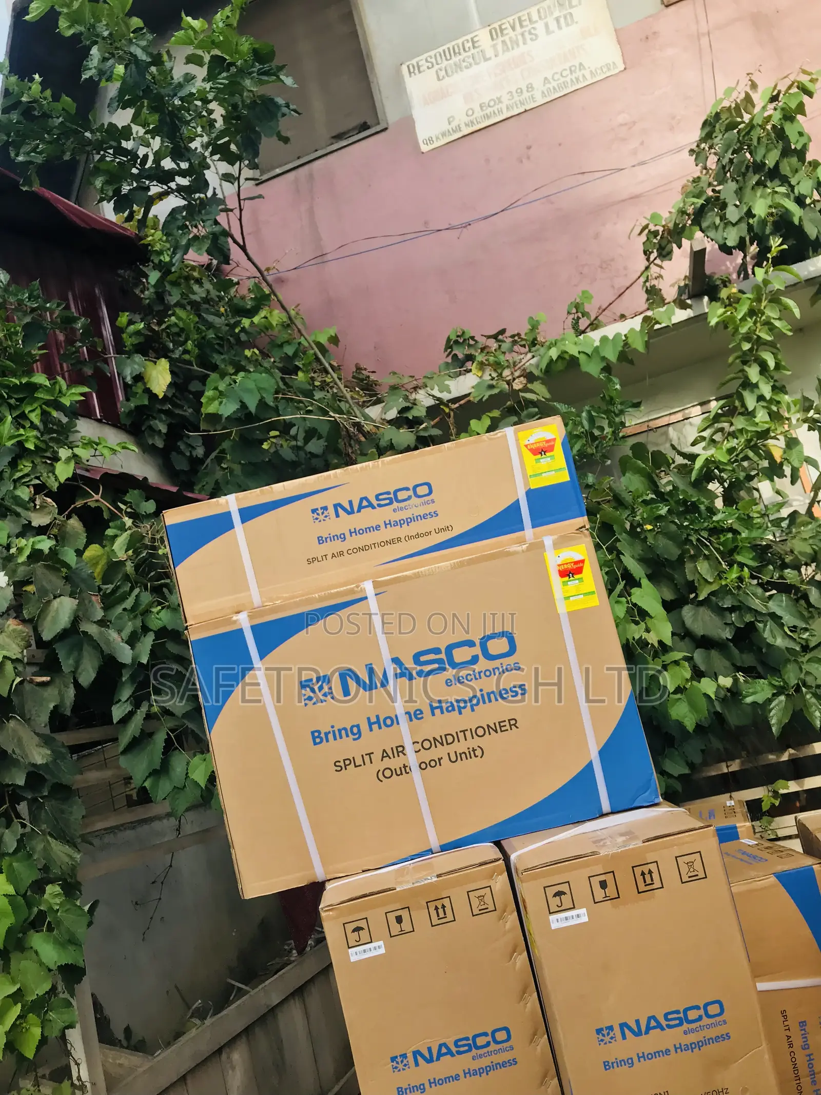 1.5 Hp Nasco Air Swing White Split Type Essential Ac