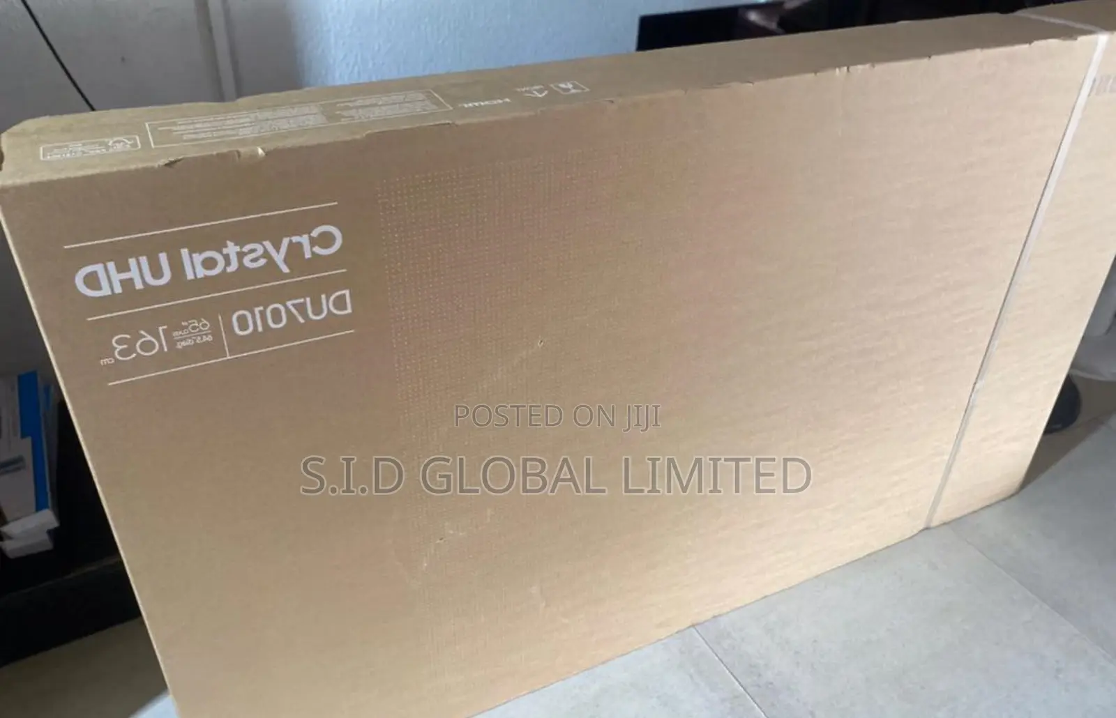 Slim And Sleek 65” Crystal Uhd Du7000 Tizen Os Smart Tv