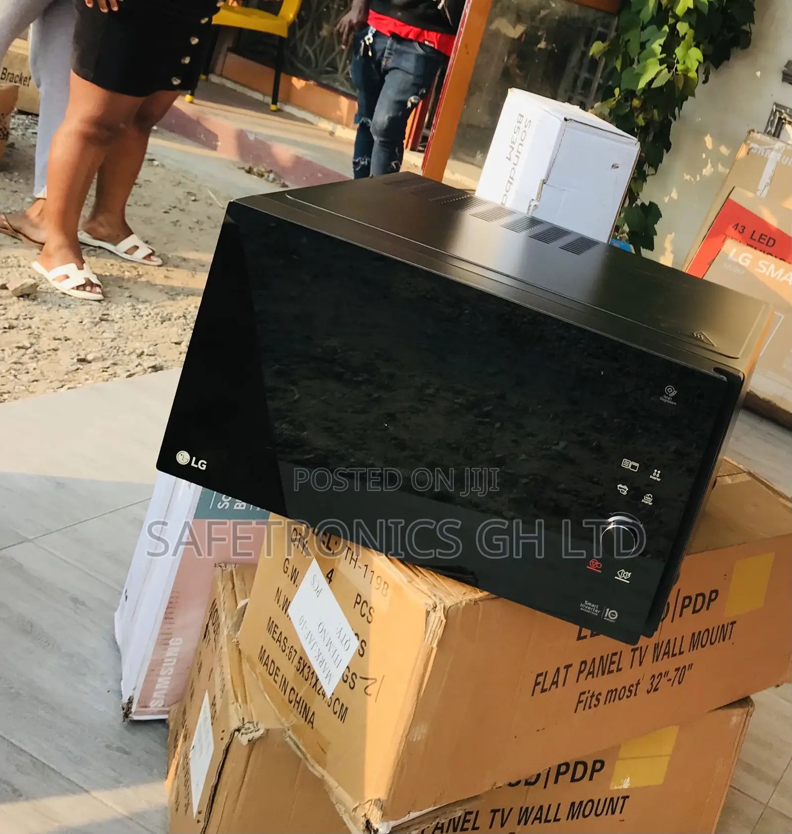 Smart Inverter Fast Cooling LG 42 Liters < Microwave