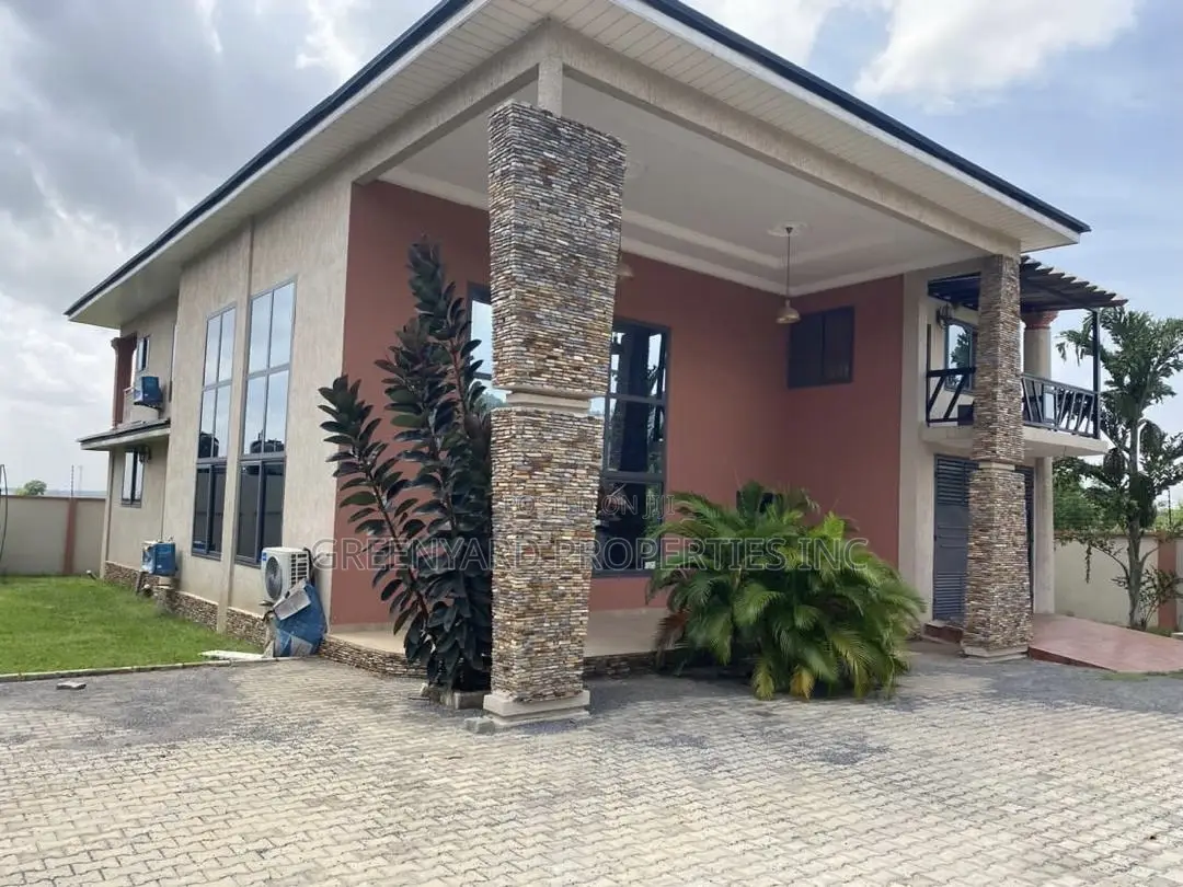 5bdrm House in Ayi Mensah, Oyarifa for sale
