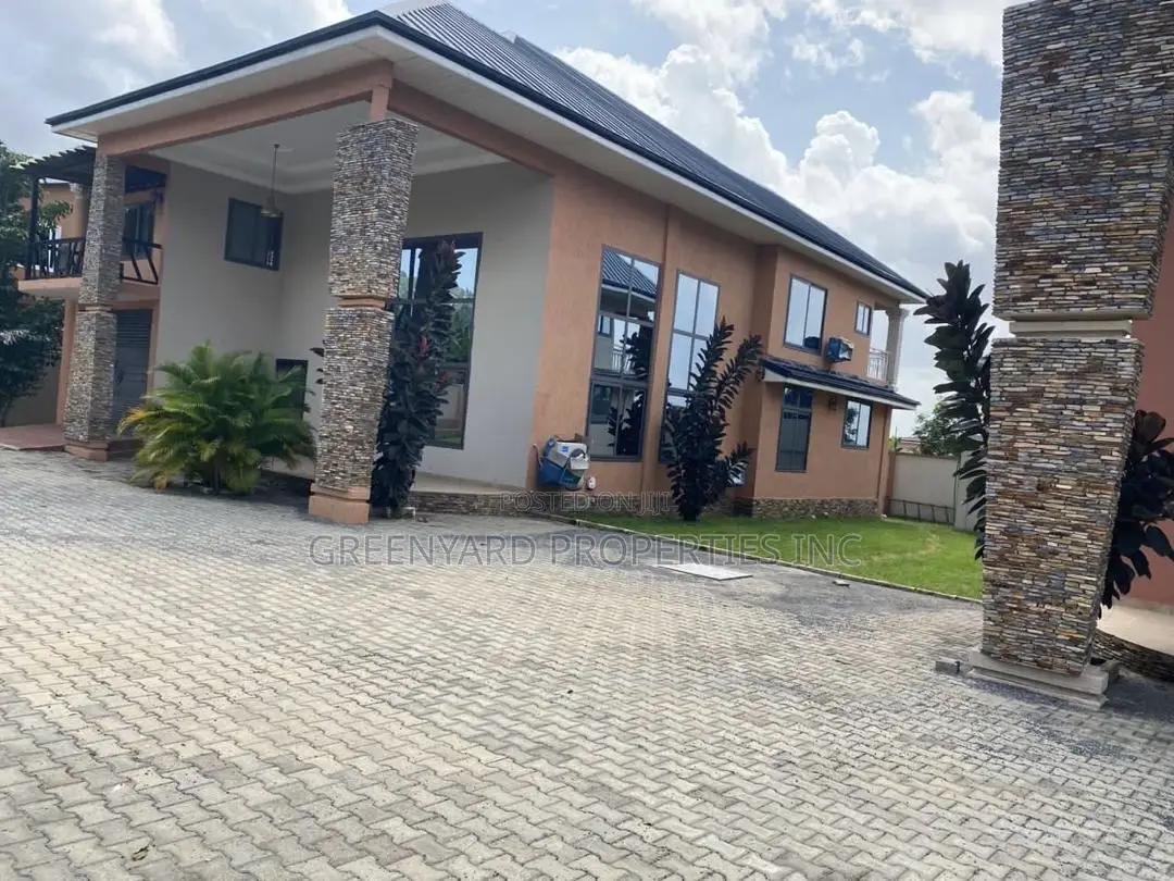 5bdrm House in Ayi Mensah, Oyarifa for sale