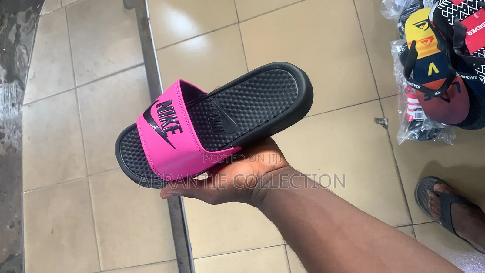 Nike Benassi Slides for Ladies