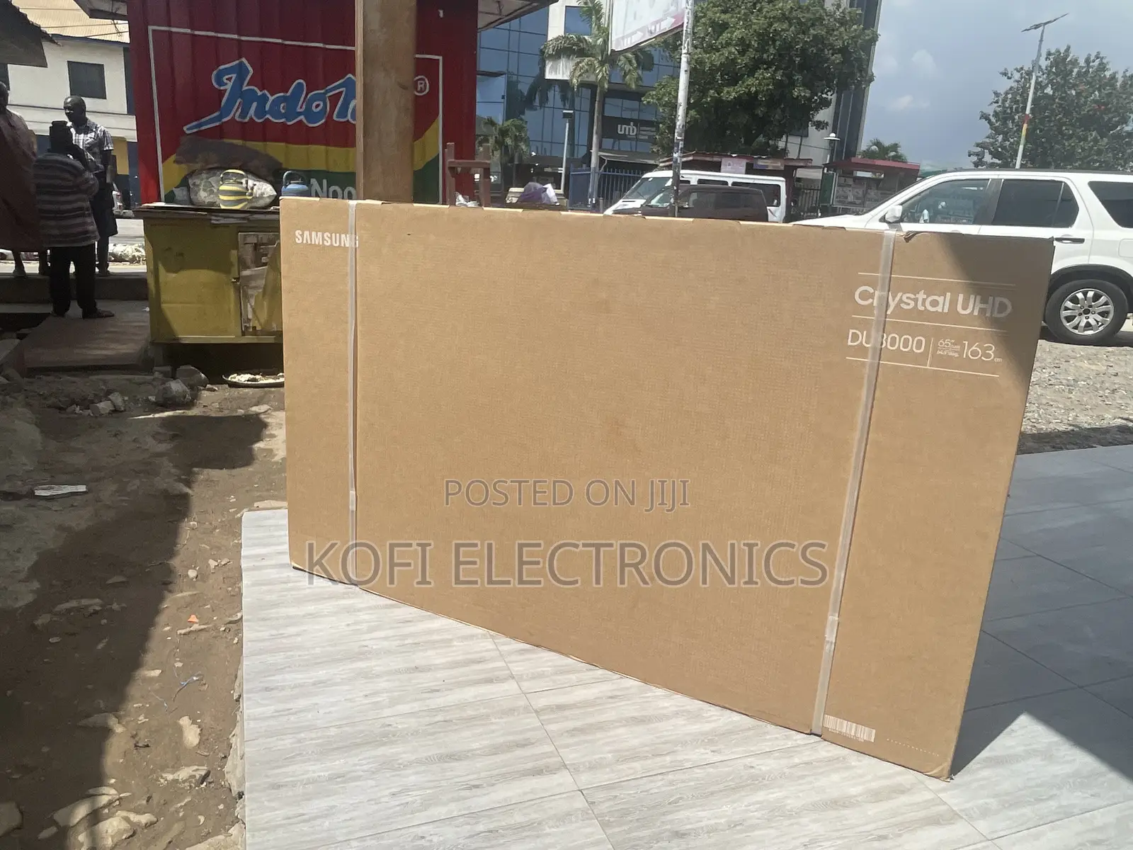 SAMSUNG 65inch UHD DU8000 TV W/Object Tracking Sound Lite