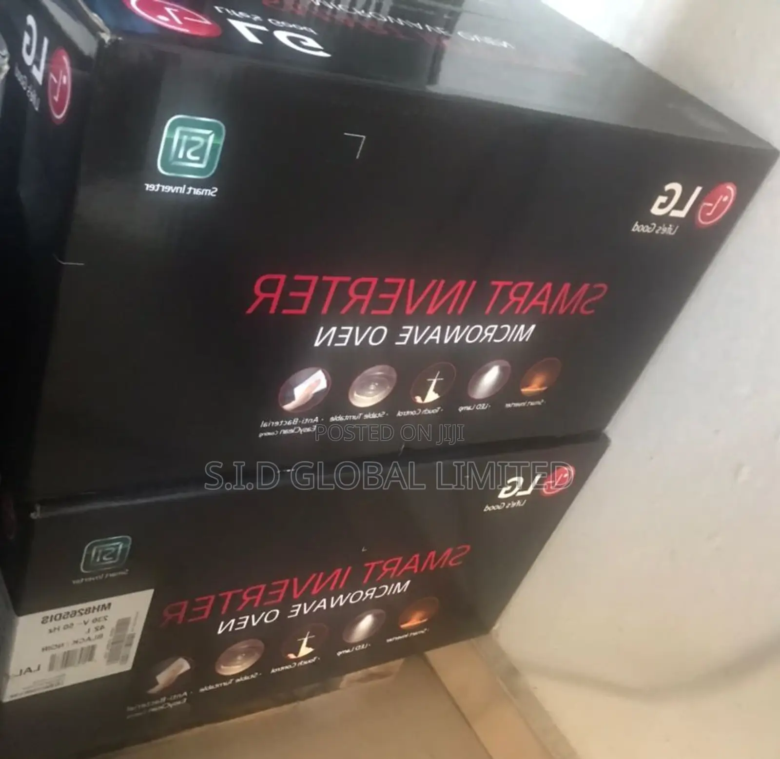 Savor the Magic of LG 42L Smart Inverter Microwave Oven