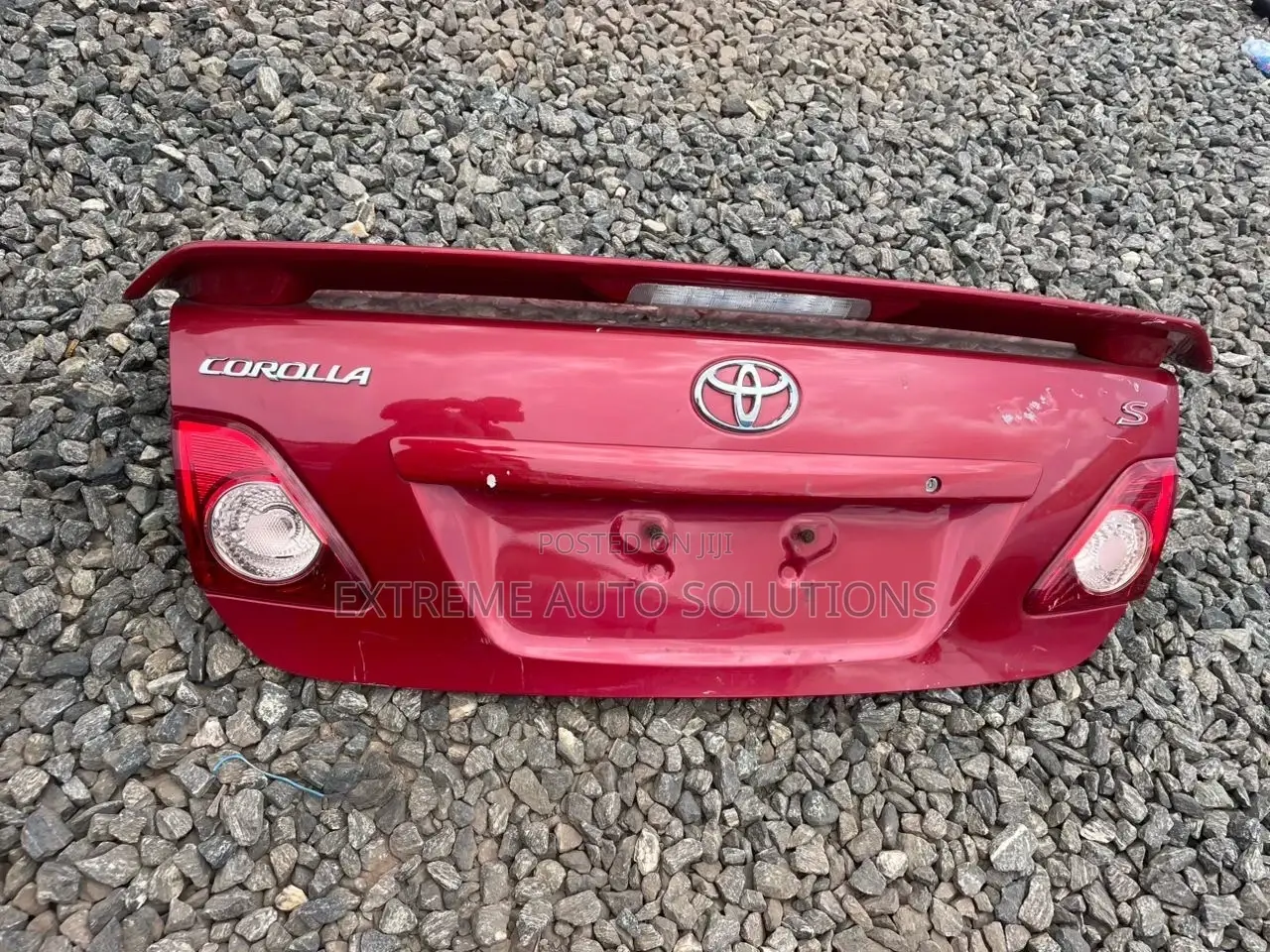 Toyota Corolla 2009 Sports Boot