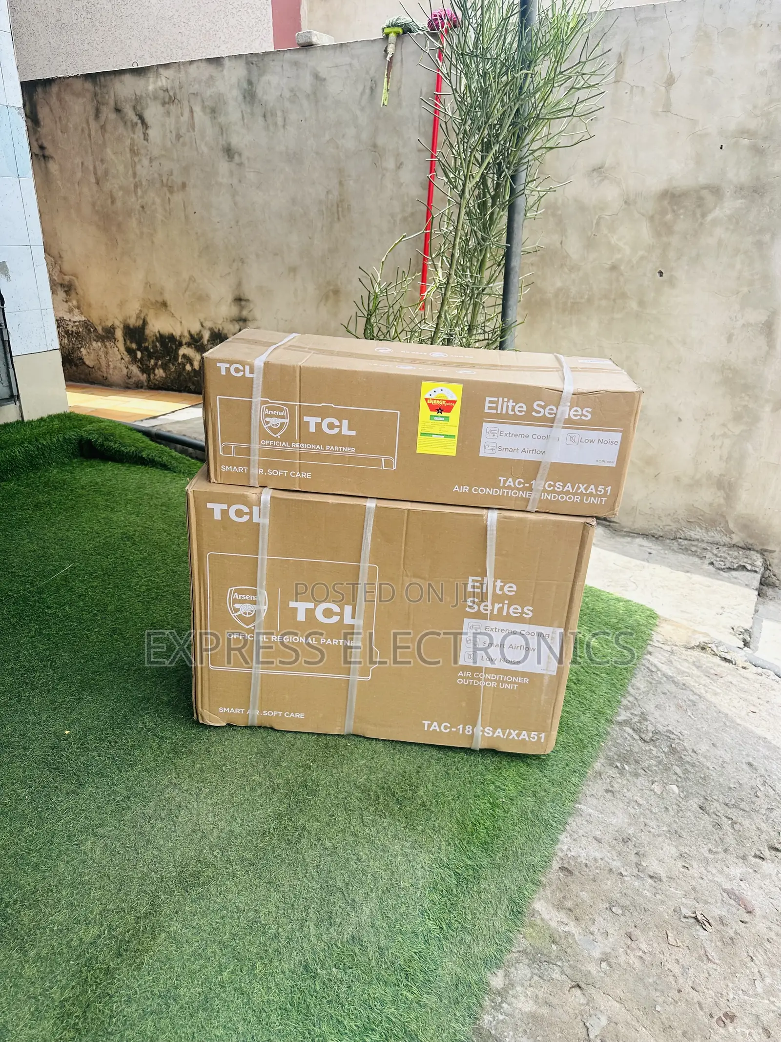 Hidden Led Digital Display TCL 2.0hp Split R410 Gas White