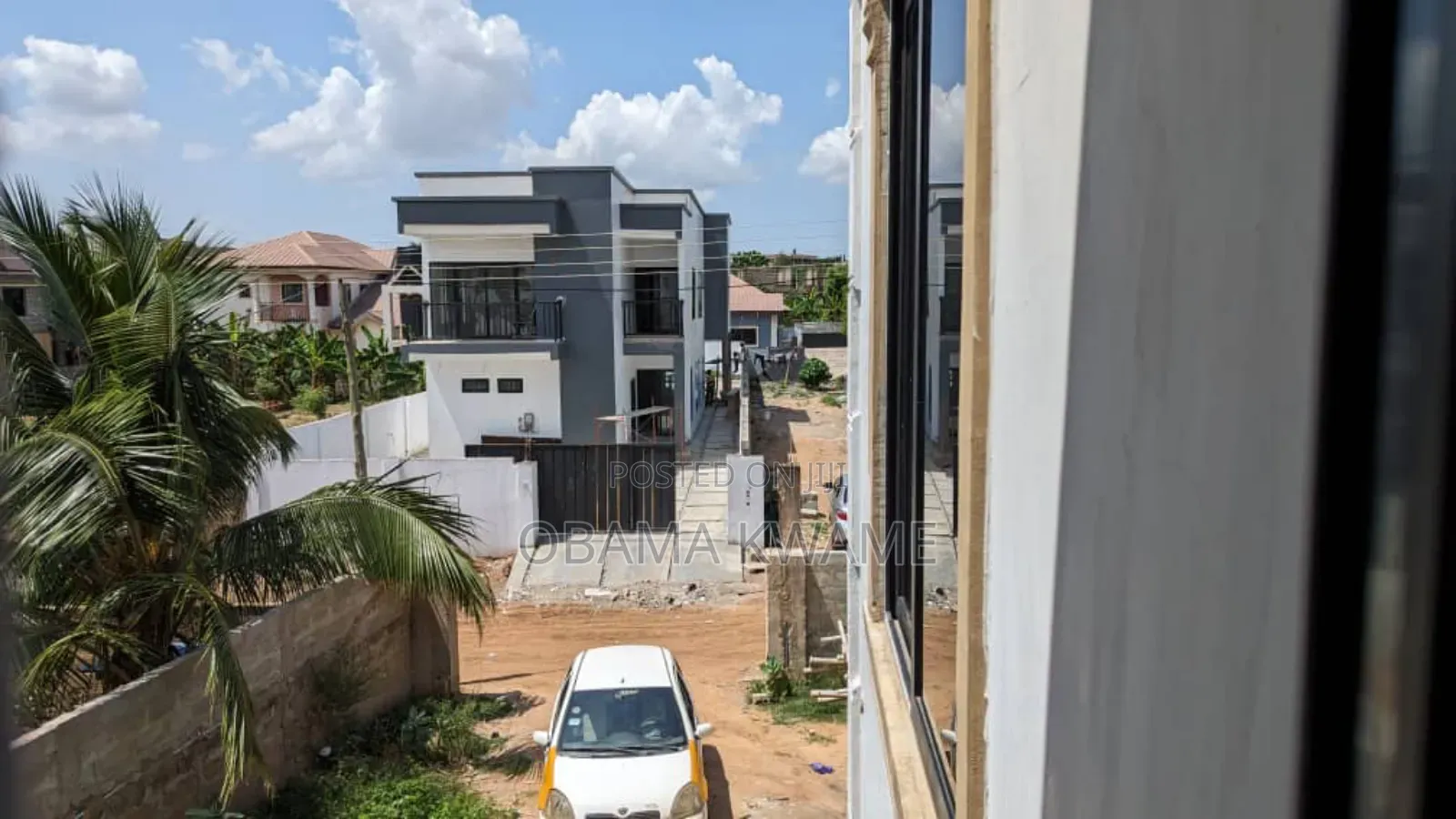 5bdrm House in Laryea Homes, Lake Side Estate for sale