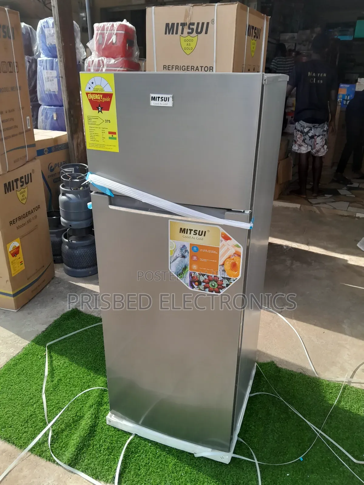 #Mitsui Double Door Fridge 212 Litres Top Freezer