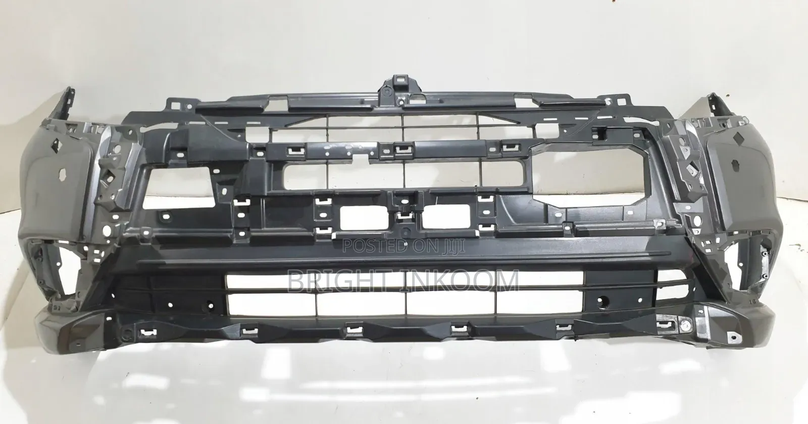 Mitsubishi Outlander 2016 2017 2018 Front Bumper