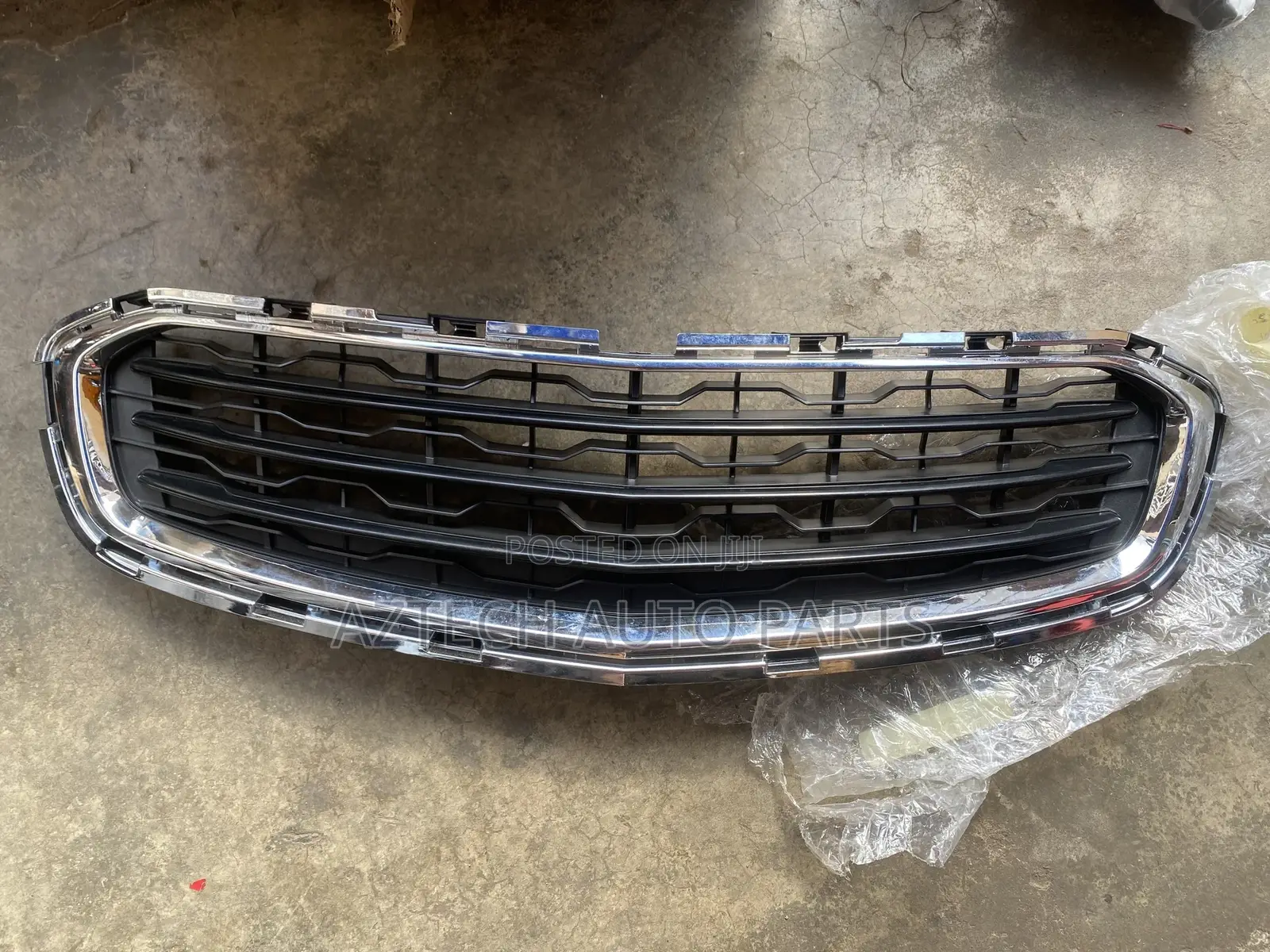 Chevrolet Cruze 2015,2016 Down Grille / Bumper Grille