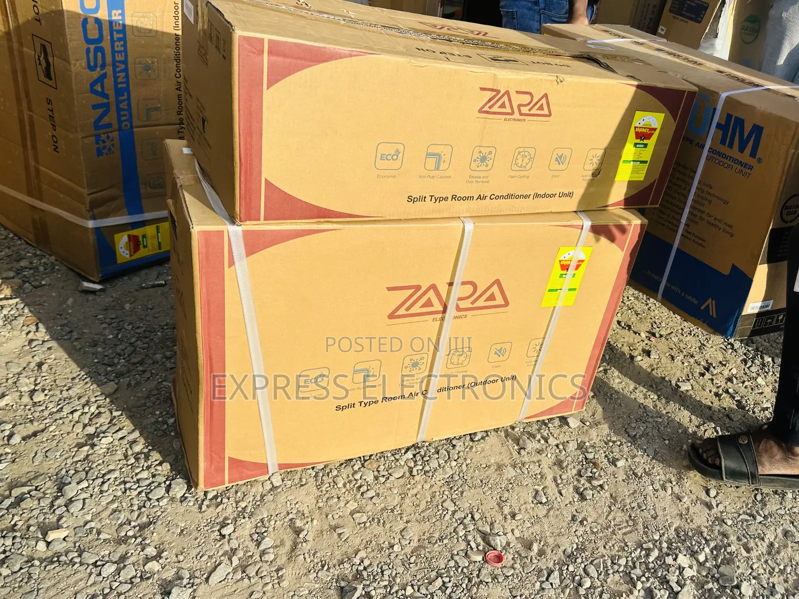 Eco Mode Function Split R410 Gas Zara 1.5hp Black
