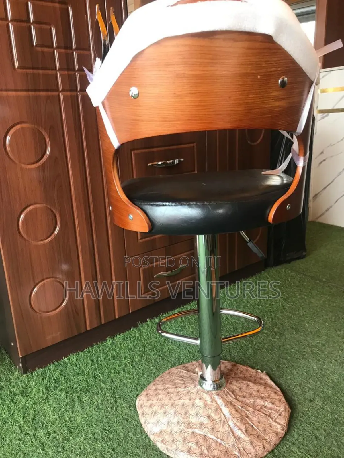 High Island Stool