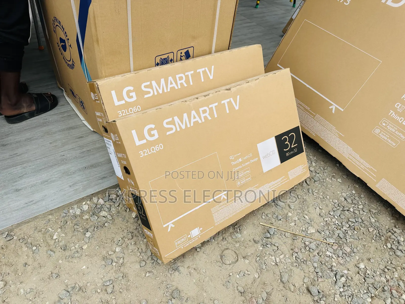 Experience the Best Lg FHD Smart 43”LQ60