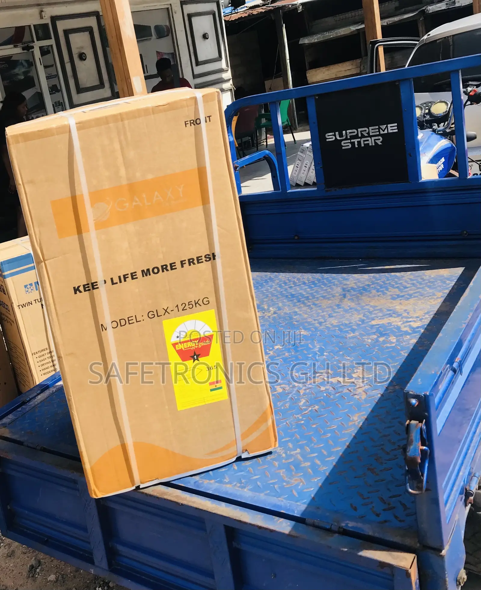 Galaxy 2 Doors Fast Cooling Top Mount 90 Liters Fridge