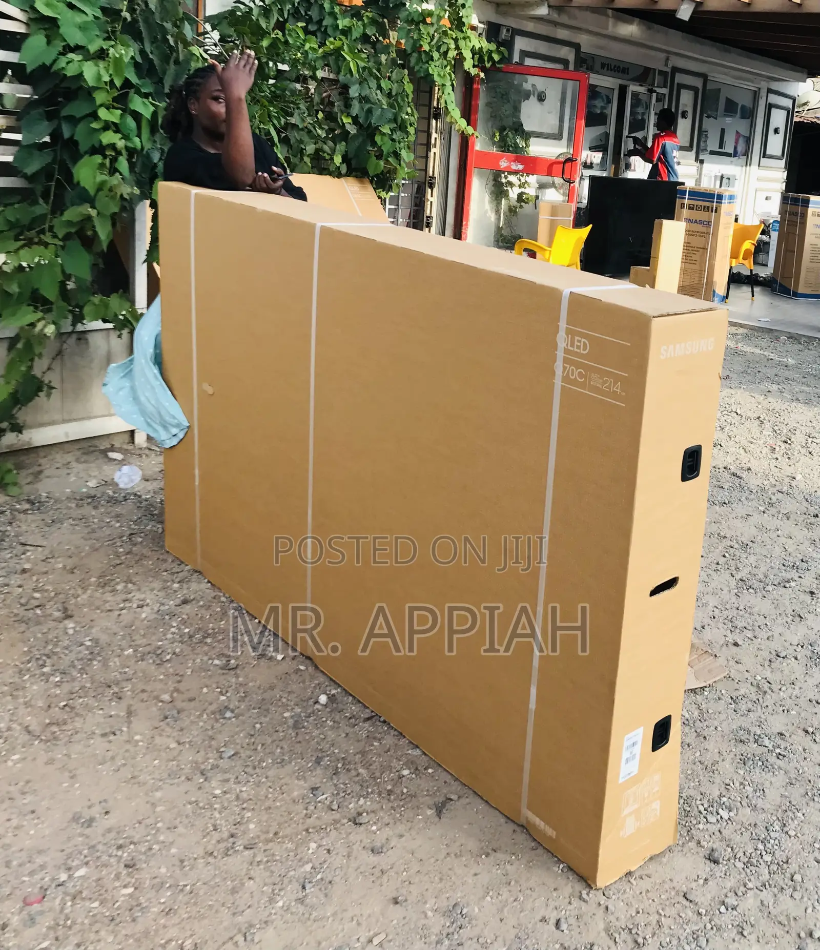 HDR Qled Smart Samsung 85 Inch Television(85q70c).