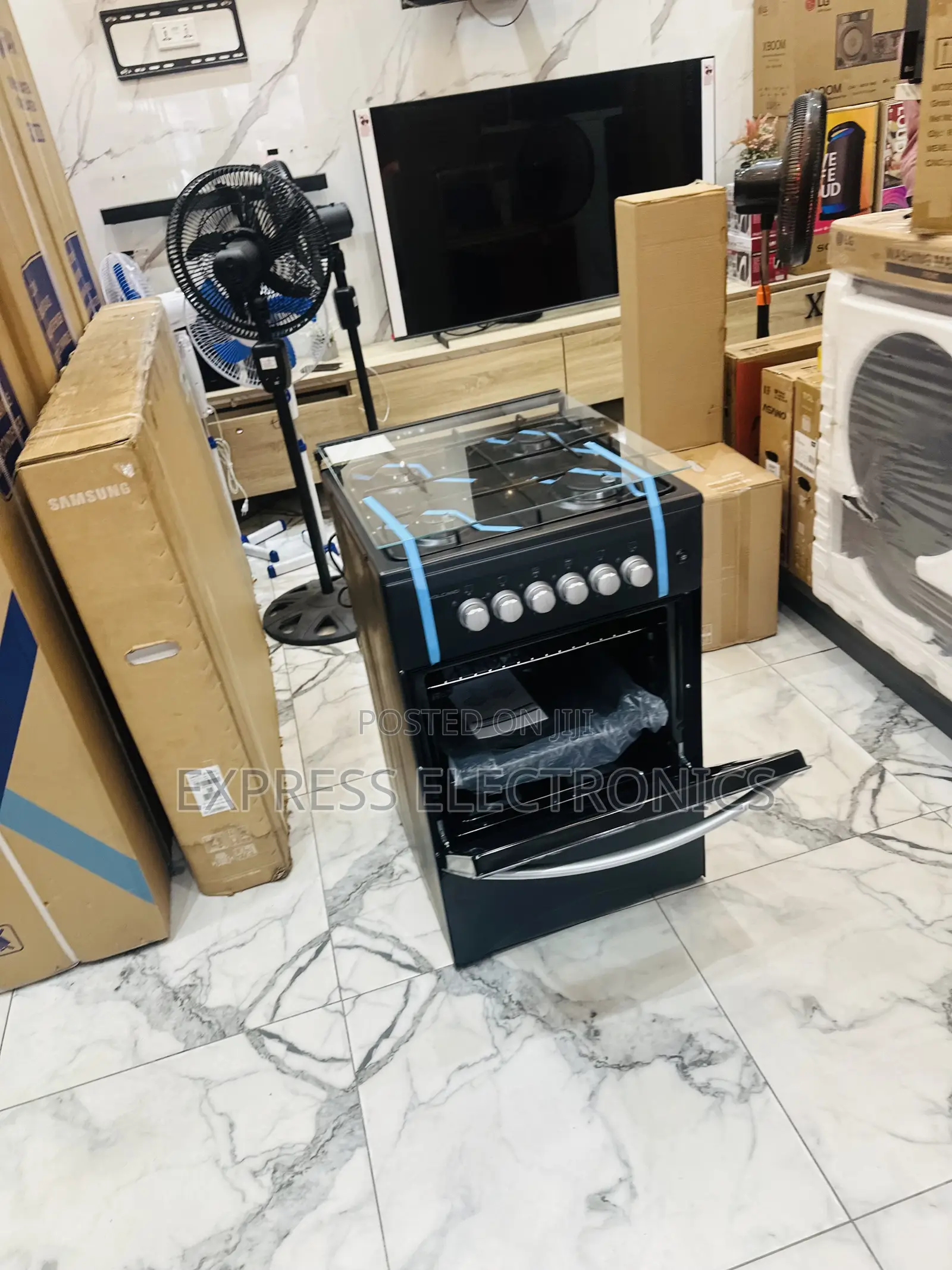 Durable Materials Black Gas Cooker Oven 4burner 50/50