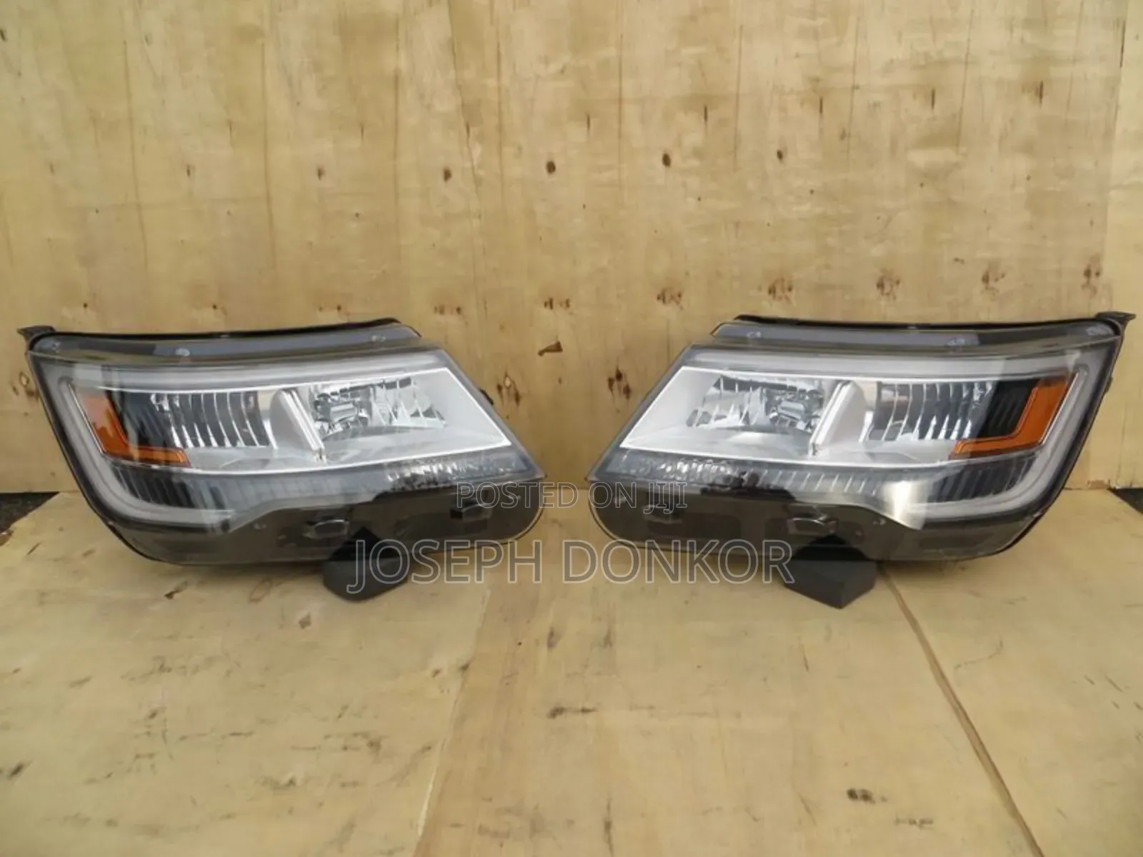 Explorer Headlight 2016,2017,2018,2019