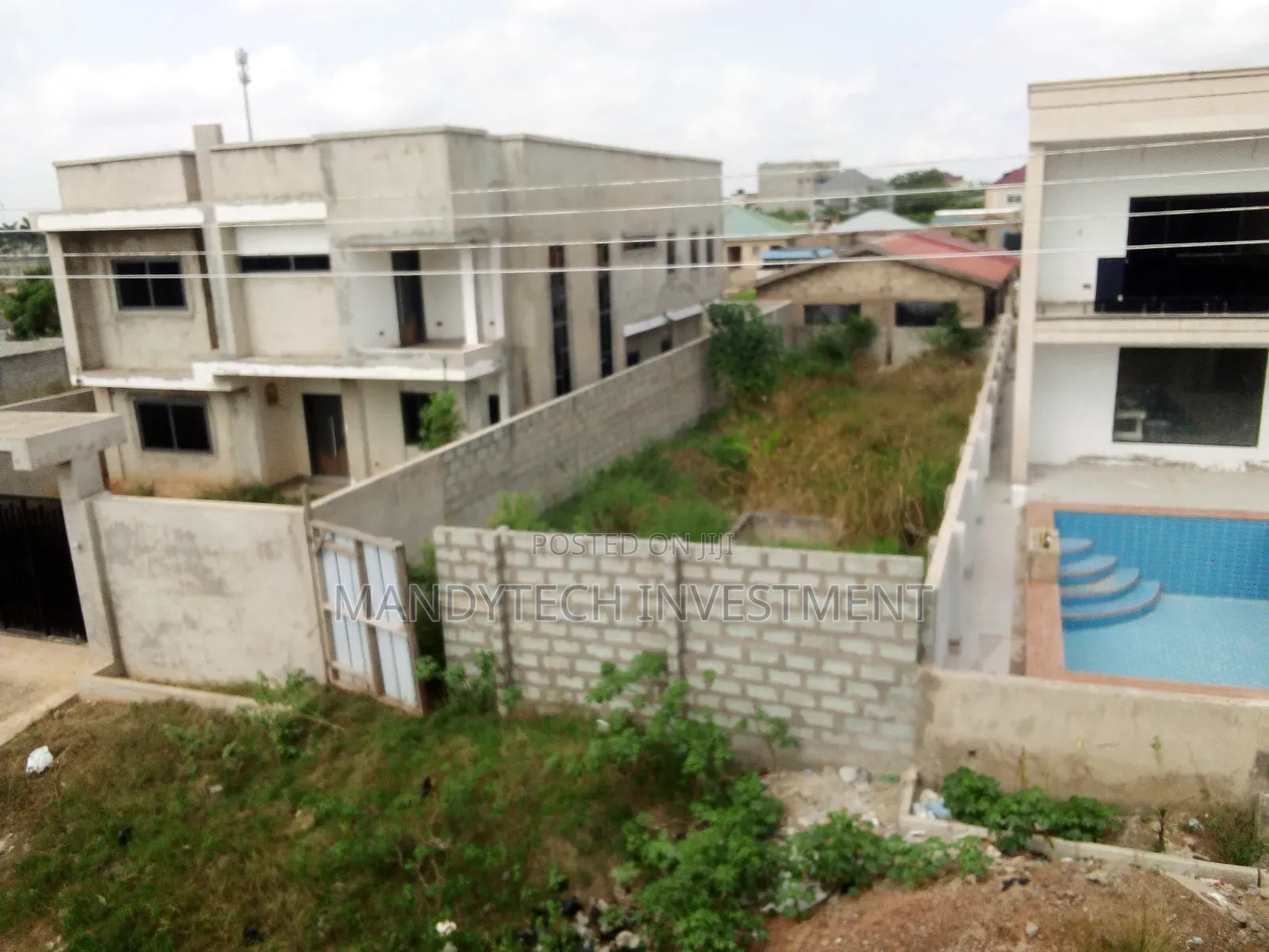 Prime Half Plot for Sale - Lakeside Estate