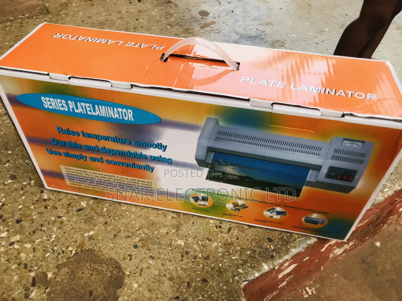 Recommend Laminator for Photo ID Card Documents