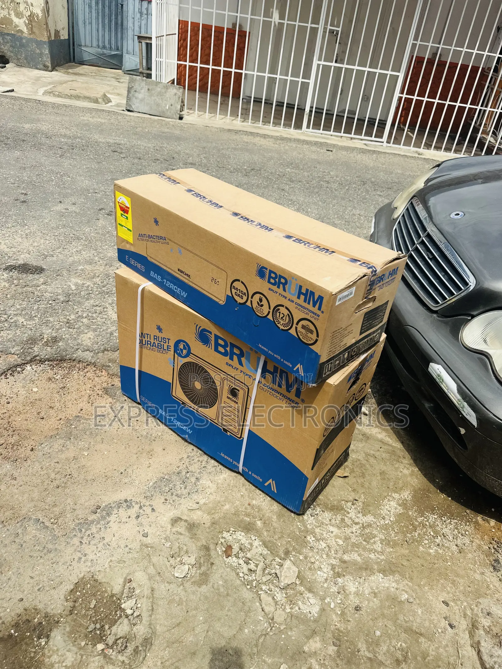 2.5hp Inverter Bruhm Split White AC Eco Saving Technology