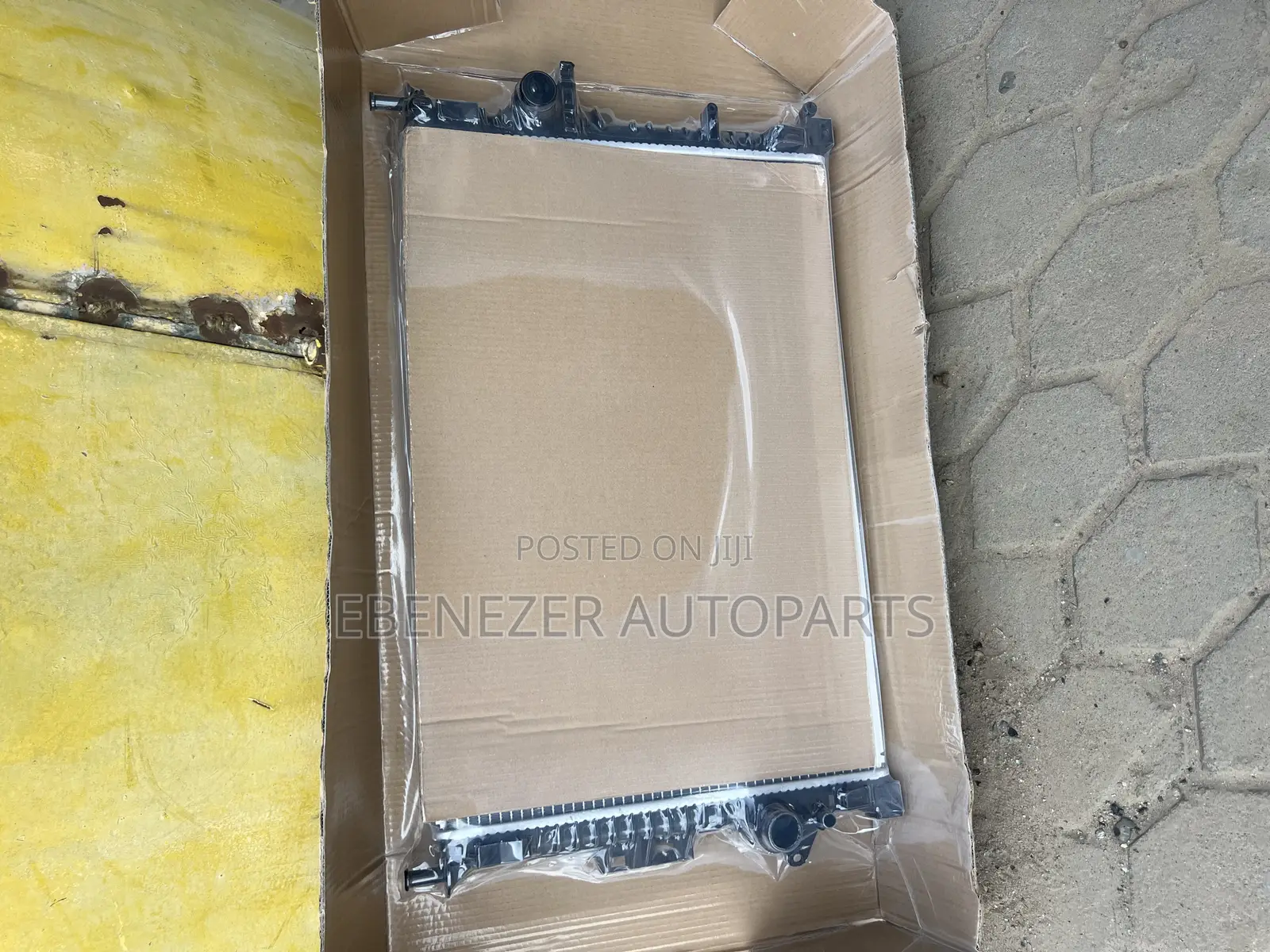 Ford Escape 2013,2014,2015,2016 Radiator Water Tank