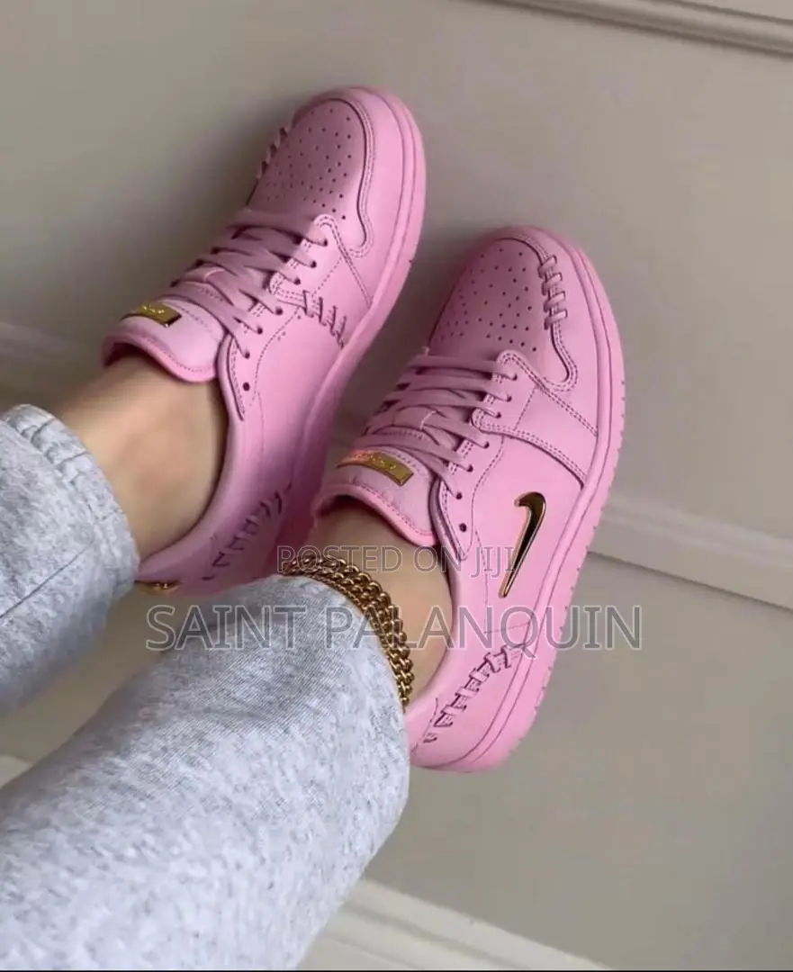 Nike Ladies Jordan One Low Pink