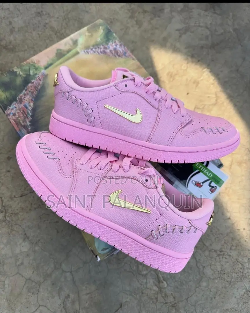 Nike Ladies Jordan One Low Pink