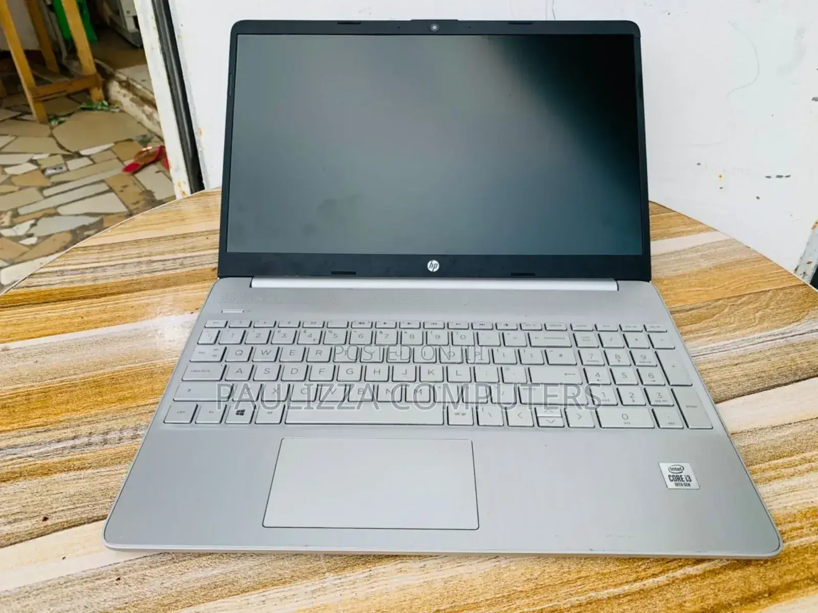 Laptop HP 15-da3007nia 8GB Intel Core i5 SSD 256GB