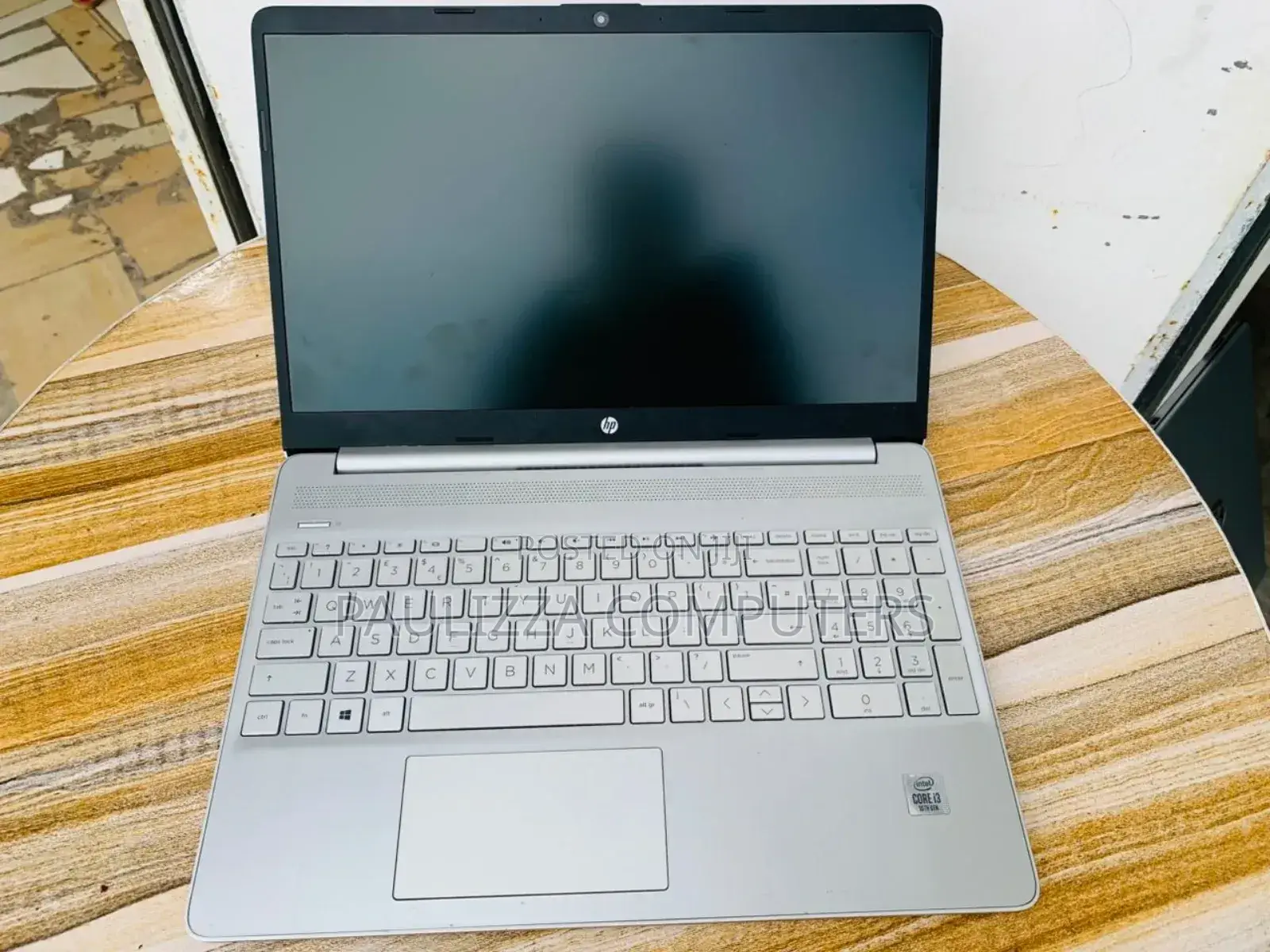 Laptop HP 15-da3007nia 8GB Intel Core i5 SSD 256GB