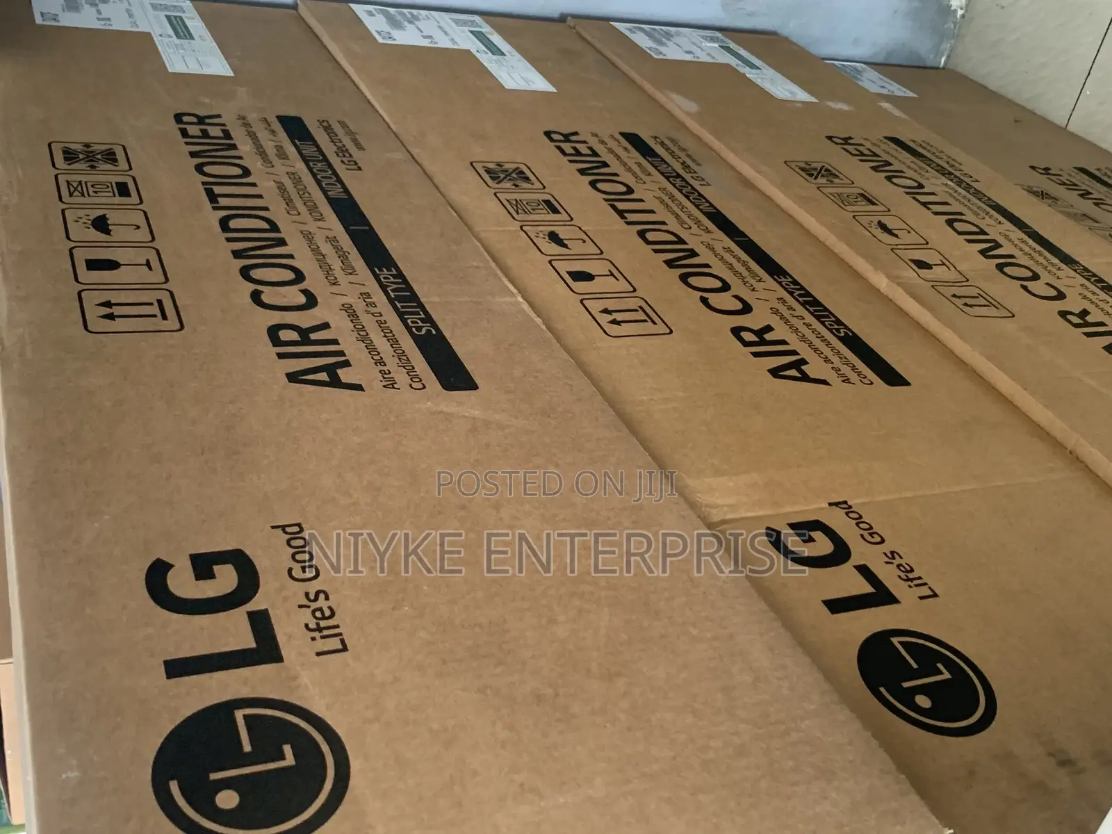 Quality LG Air Conditioner 3.0 HP Spilt Inverter Technology