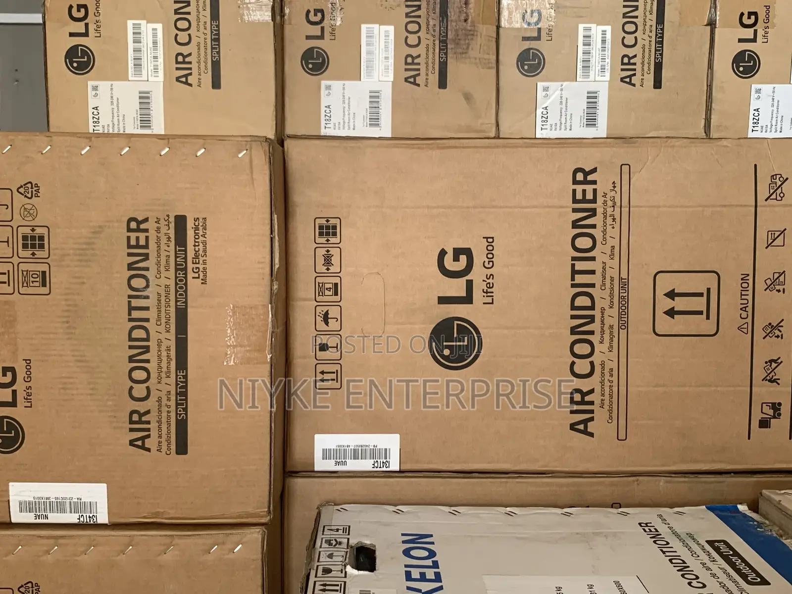 Quality LG Air Conditioner 3.0 HP Spilt Inverter Technology
