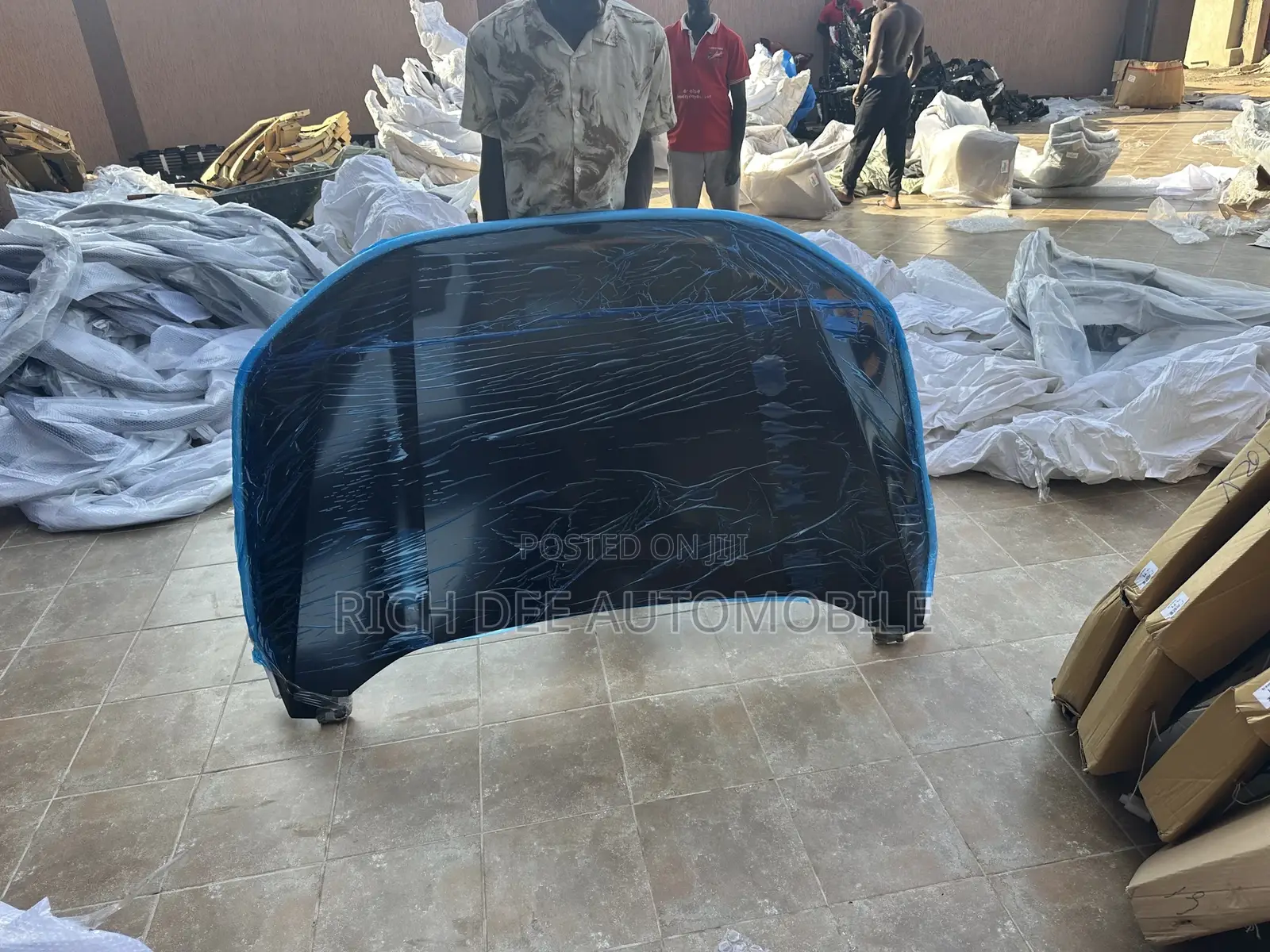 GMC Acadia 2023 Bonnet