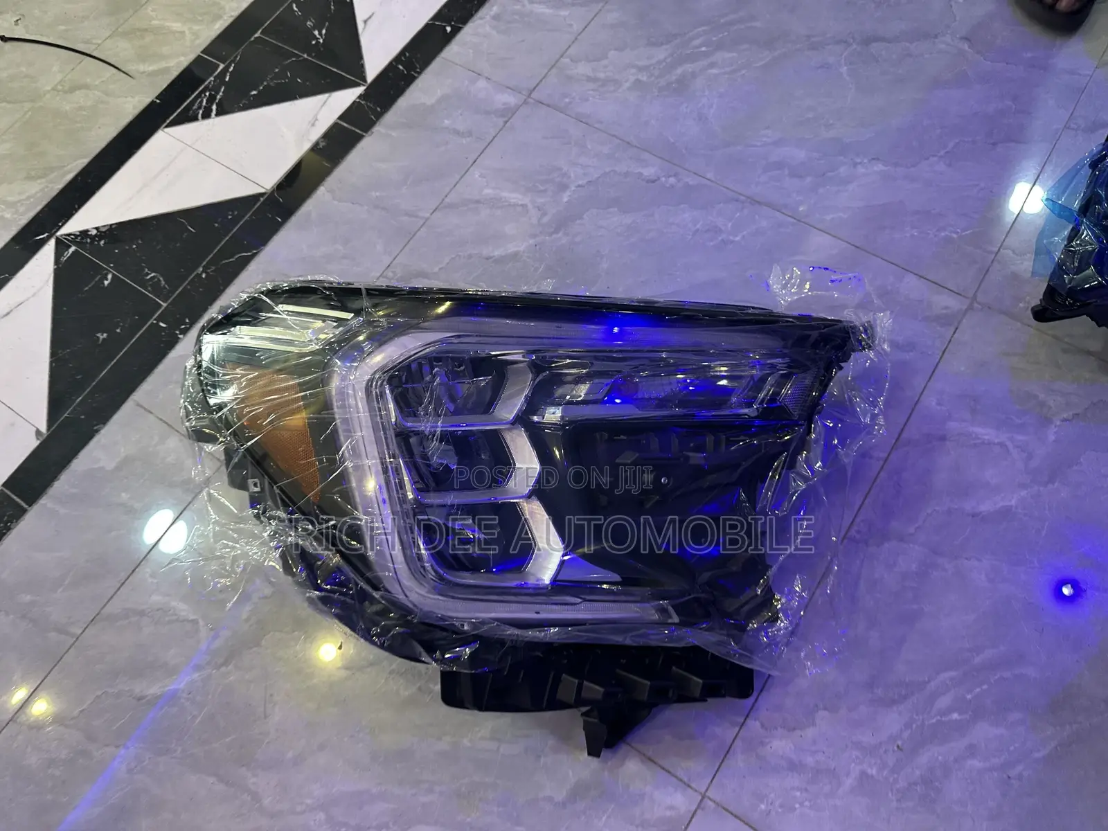 GMC Terrain 2023 Headlight Pair