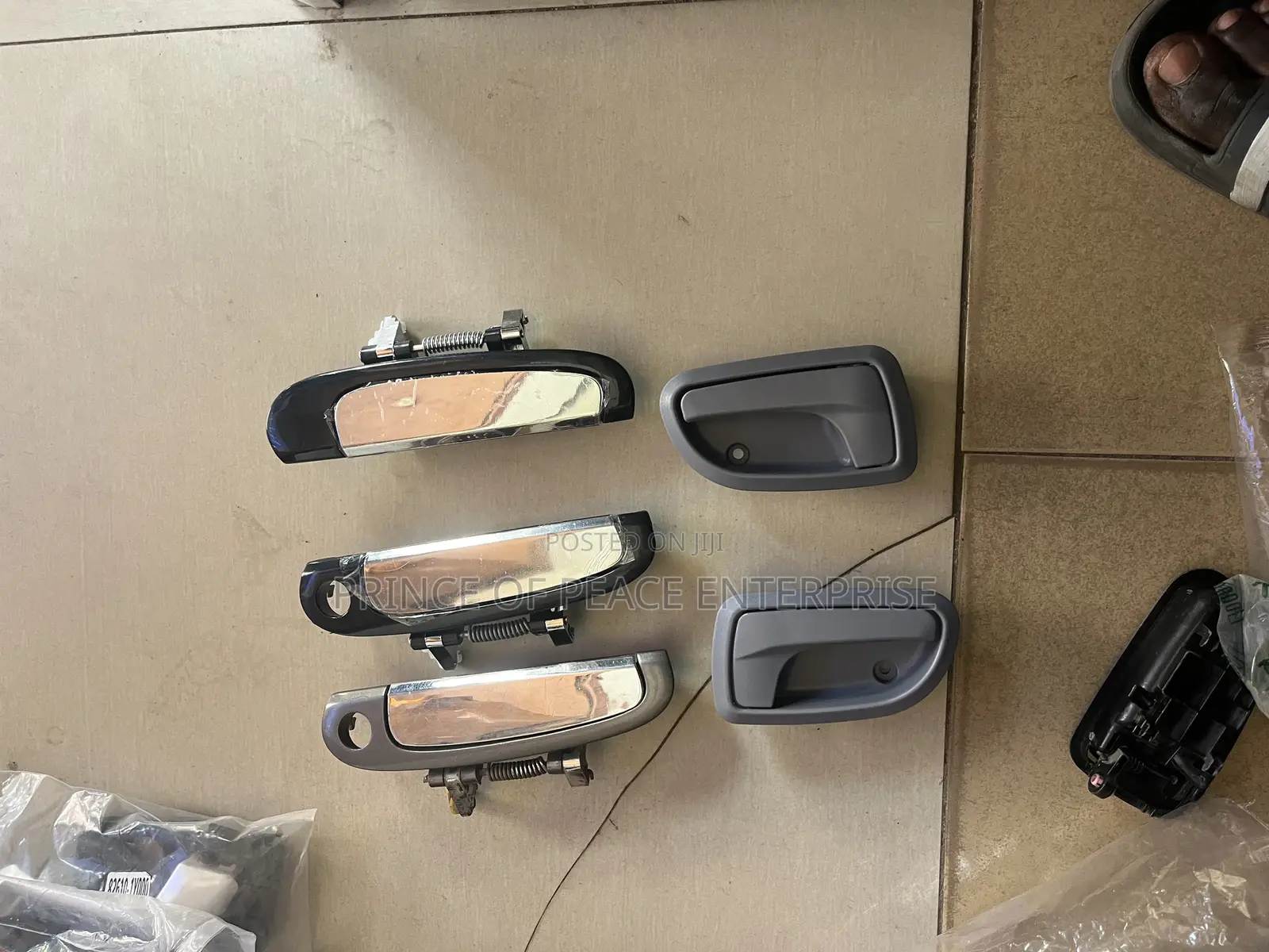Kia Morning 2008/10 Outside / Inside Door Handle 8 PCS