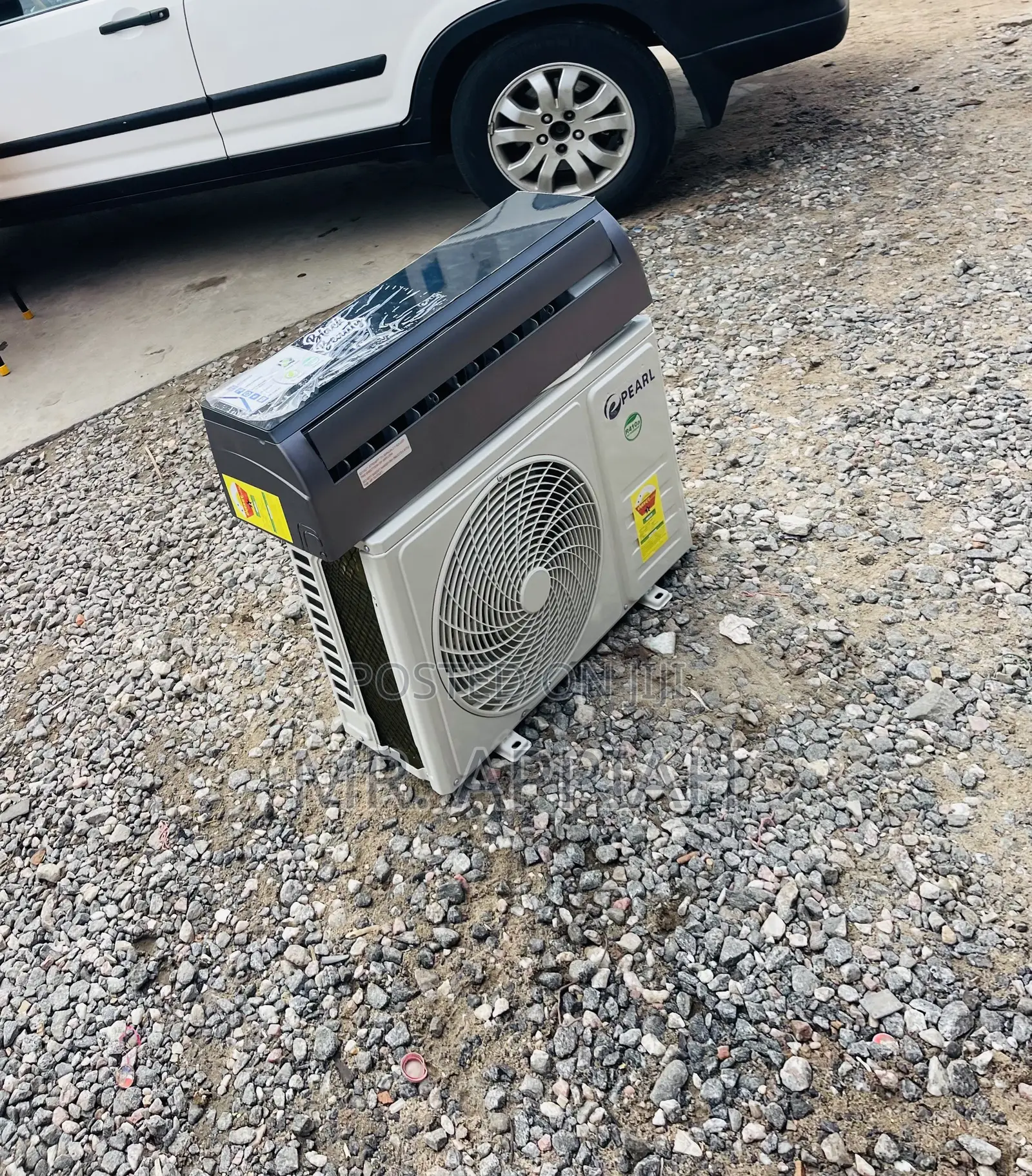 Extremely Cooling Pearl 1.5hp Non Inverter Ac(Mirror)Black