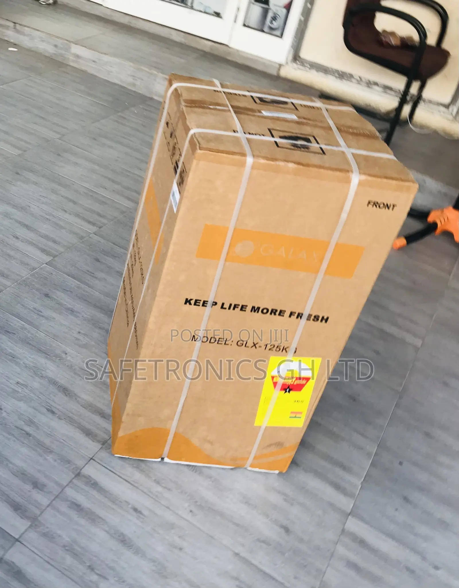 Buy Neat Top Mount Gray 2 Doors Galaxy 90 Liters Fridge