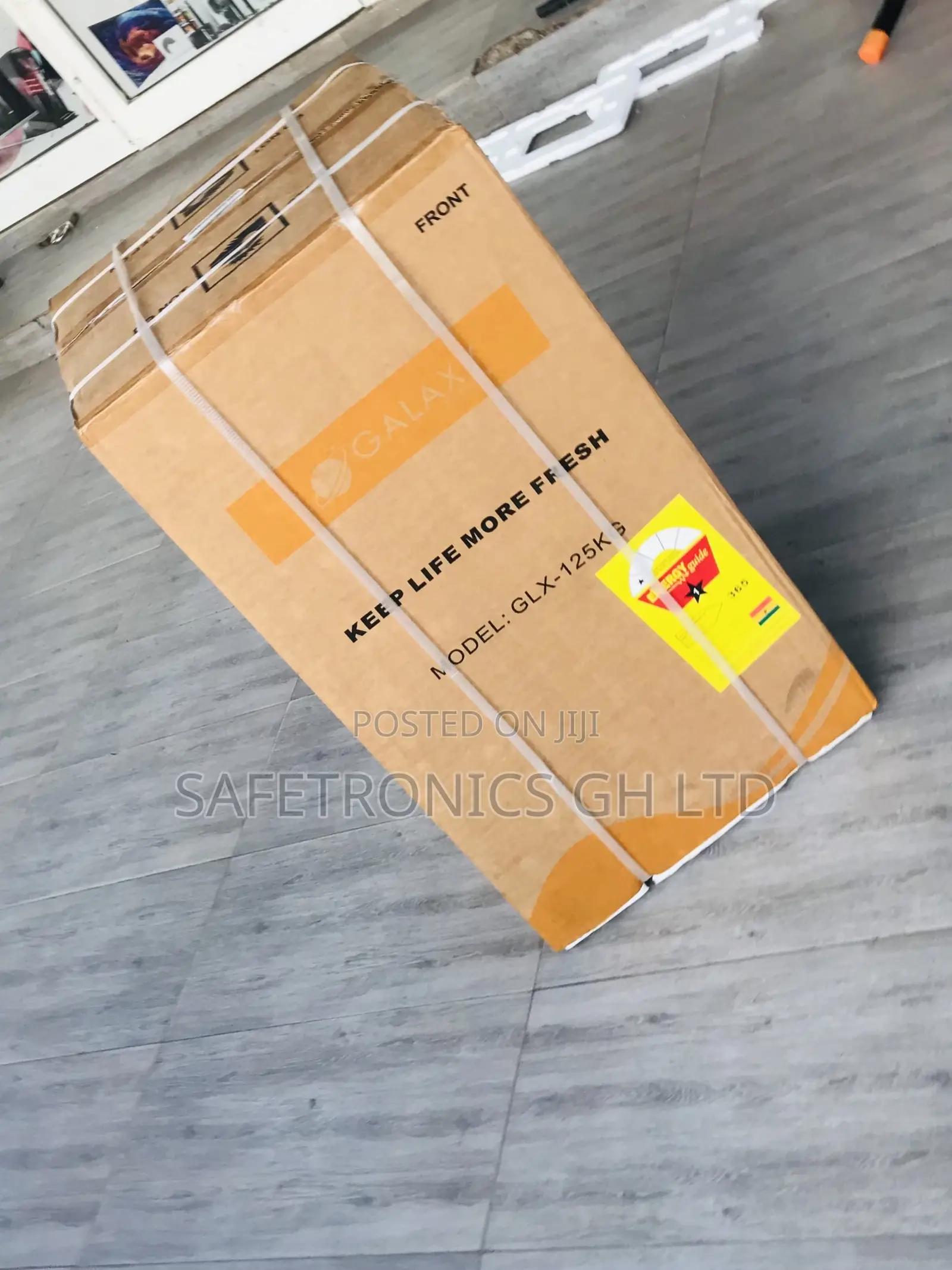 Massive and Good Galaxy 90 Liters Top Mount 2 Doors Fridge