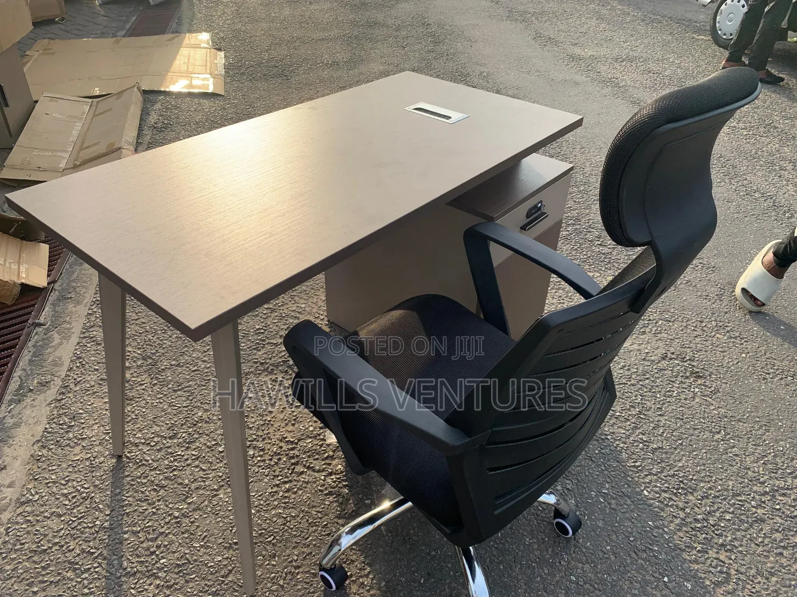 Office Table With Chair