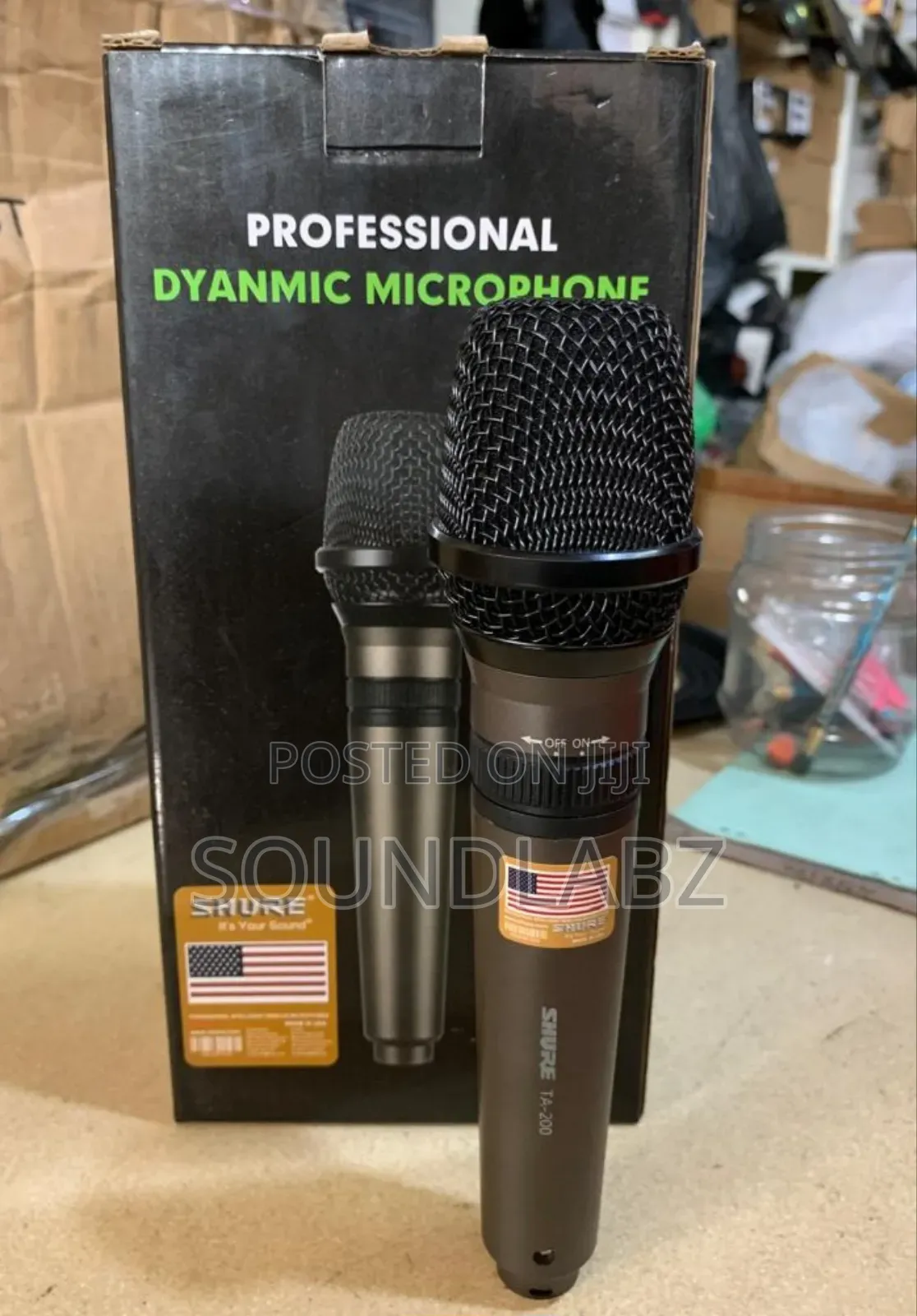 Shure Professional Dynamic Microphone