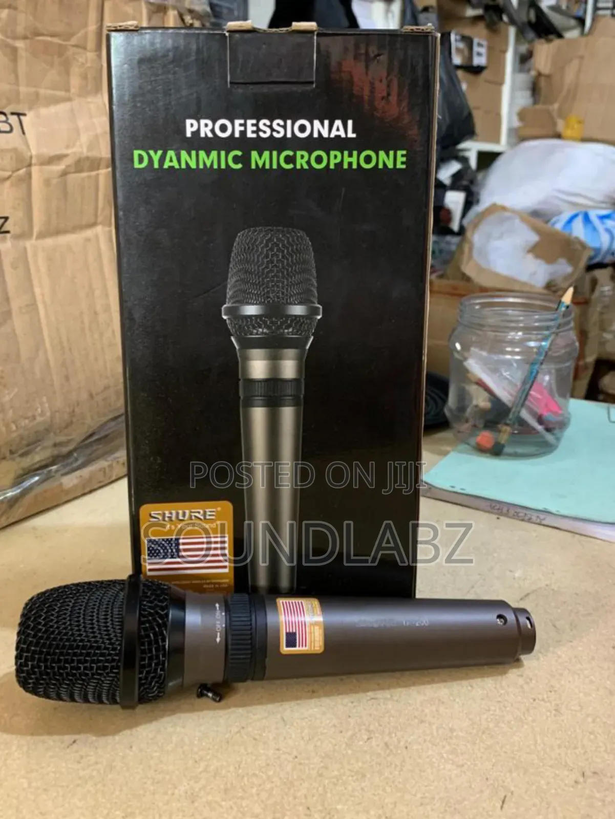 Shure Professional Dynamic Microphone