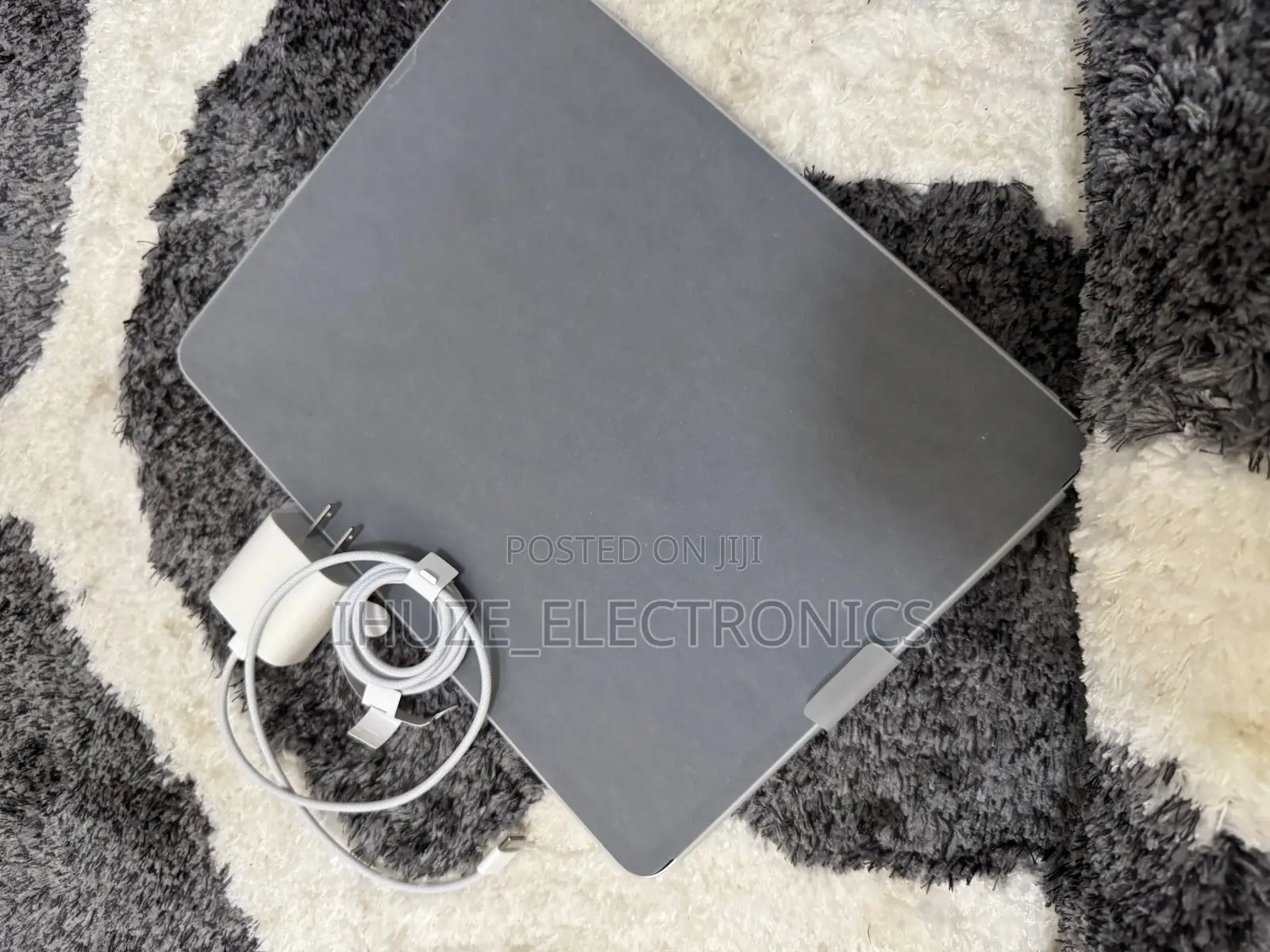 New Apple iPad Pro 12.9 (2022) 1 TB Silver