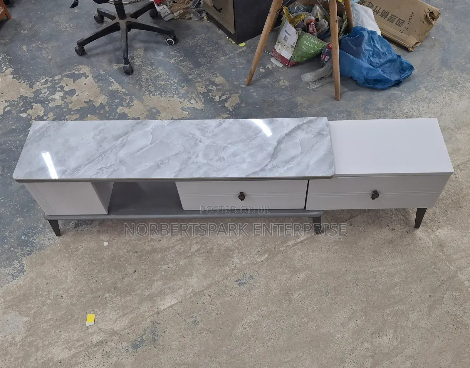 Tv Stand(E12)