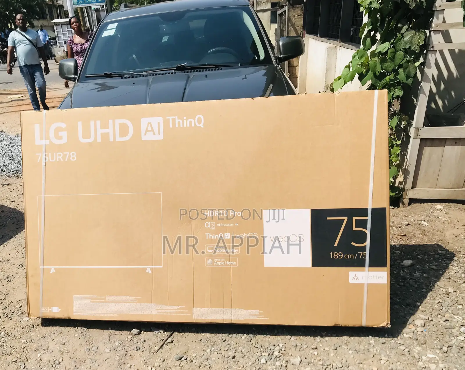 Elegant Black Lg 75ur7800 75” Uhd Smart Webos Electric Tv.