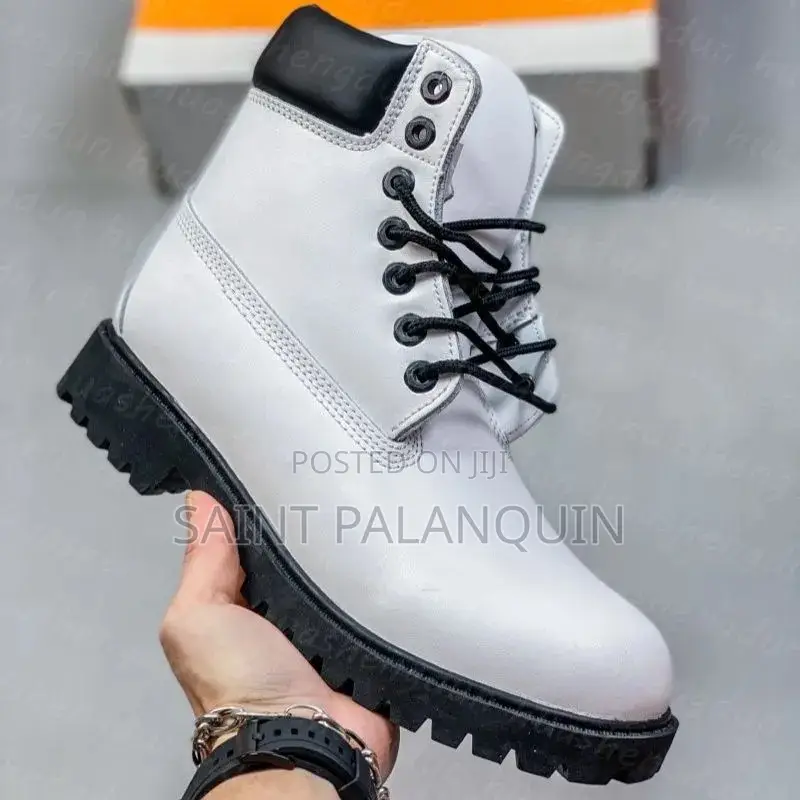 Black N White Timberland