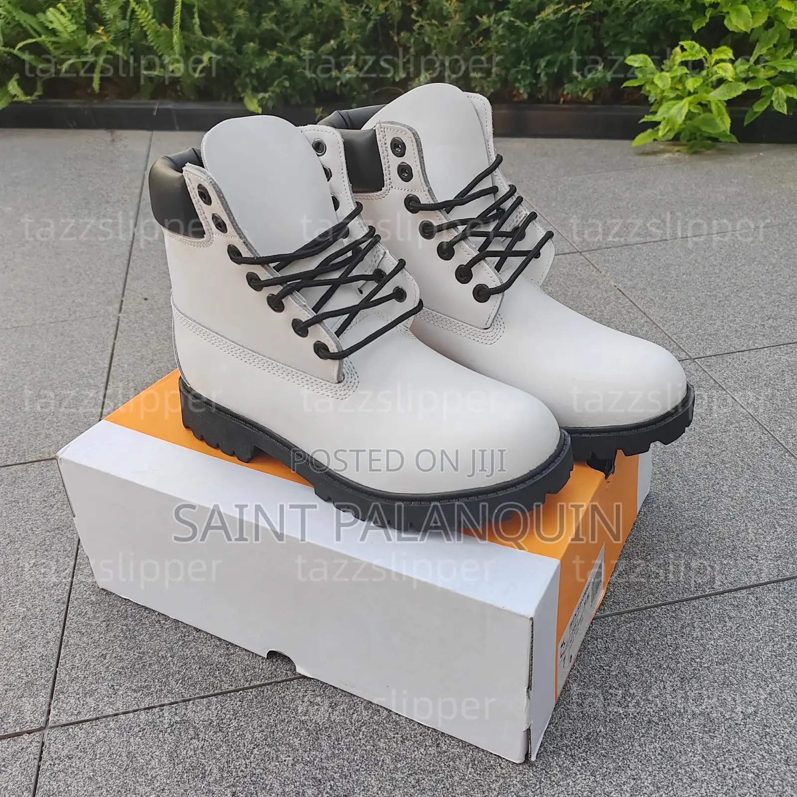 Black N White Timberland