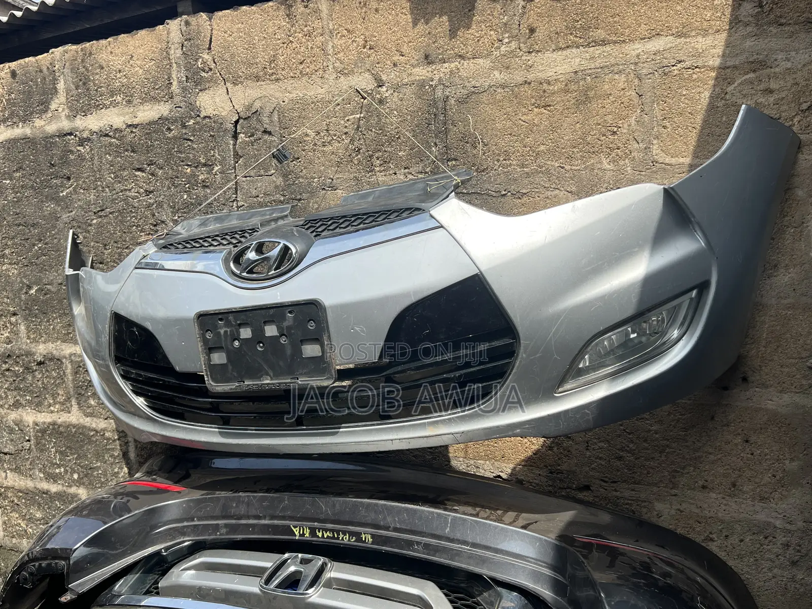 Hyundai Veloster Front Bumper (2011-2017)