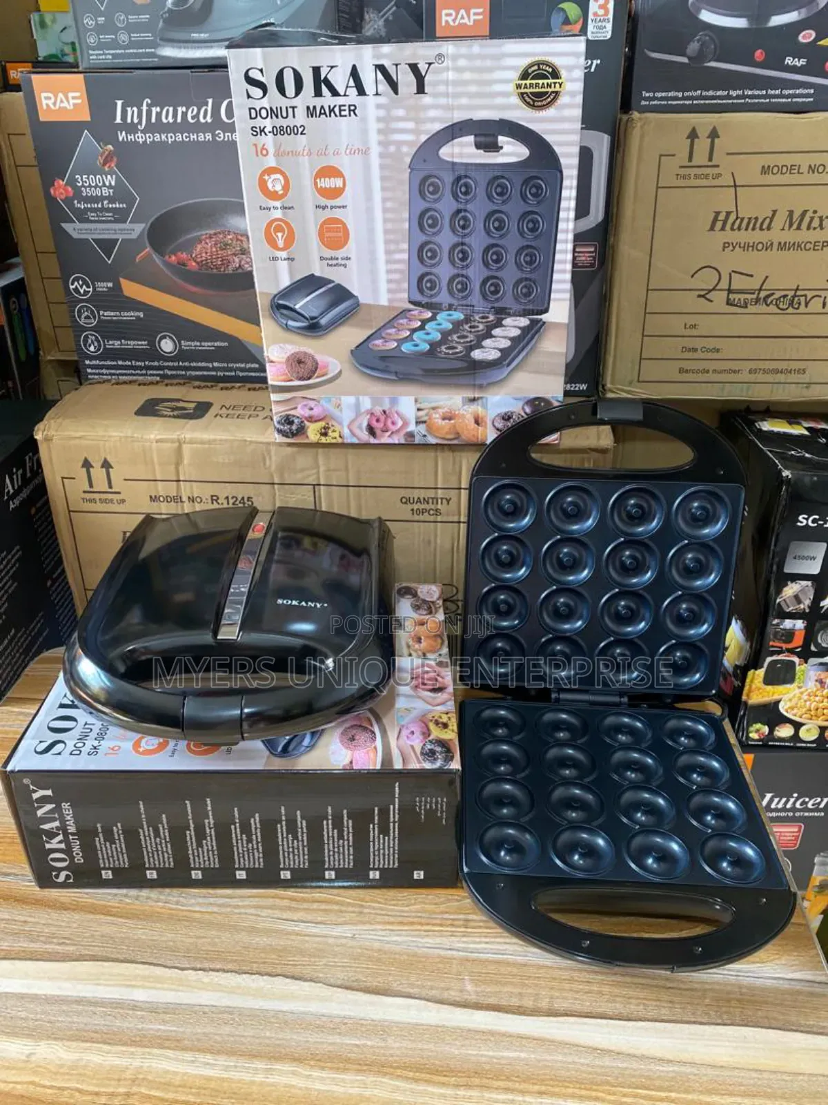 Affordable 1400W 16holes Doughnut Machine