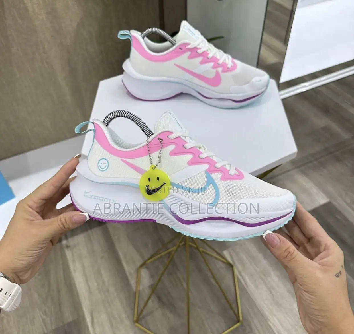 Nike Zoom X Smile White/Pink