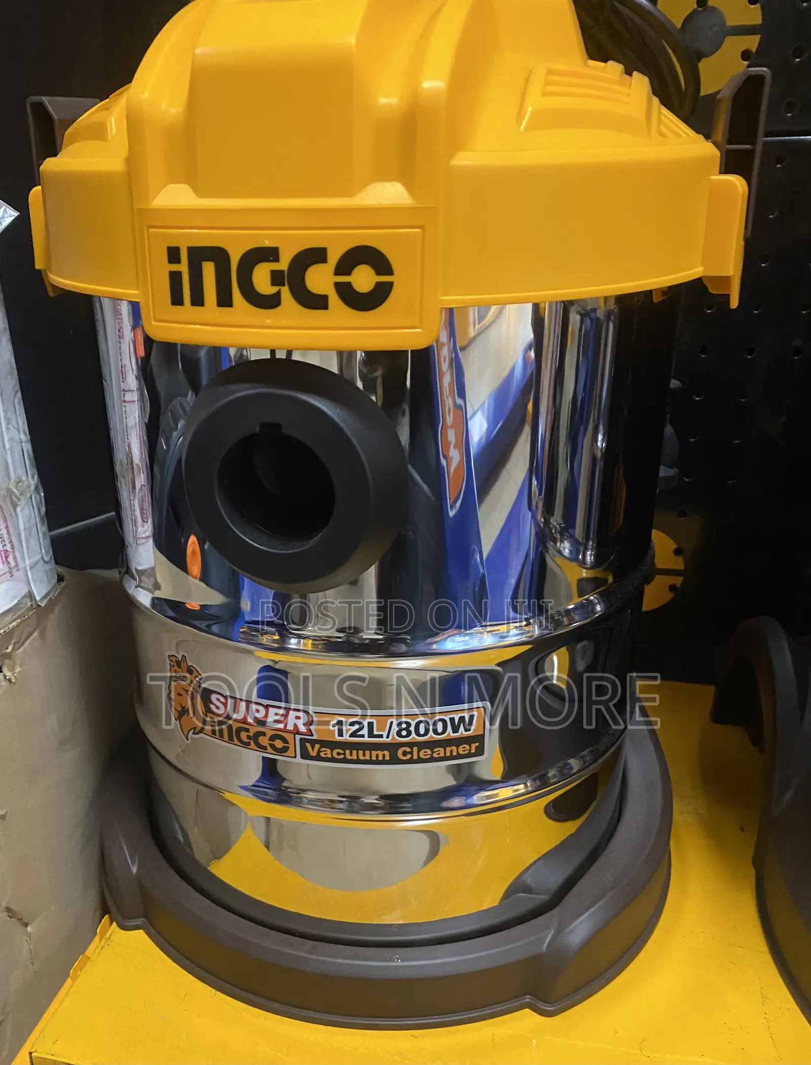 Ingco Vacuum Cleaner 800w 12l