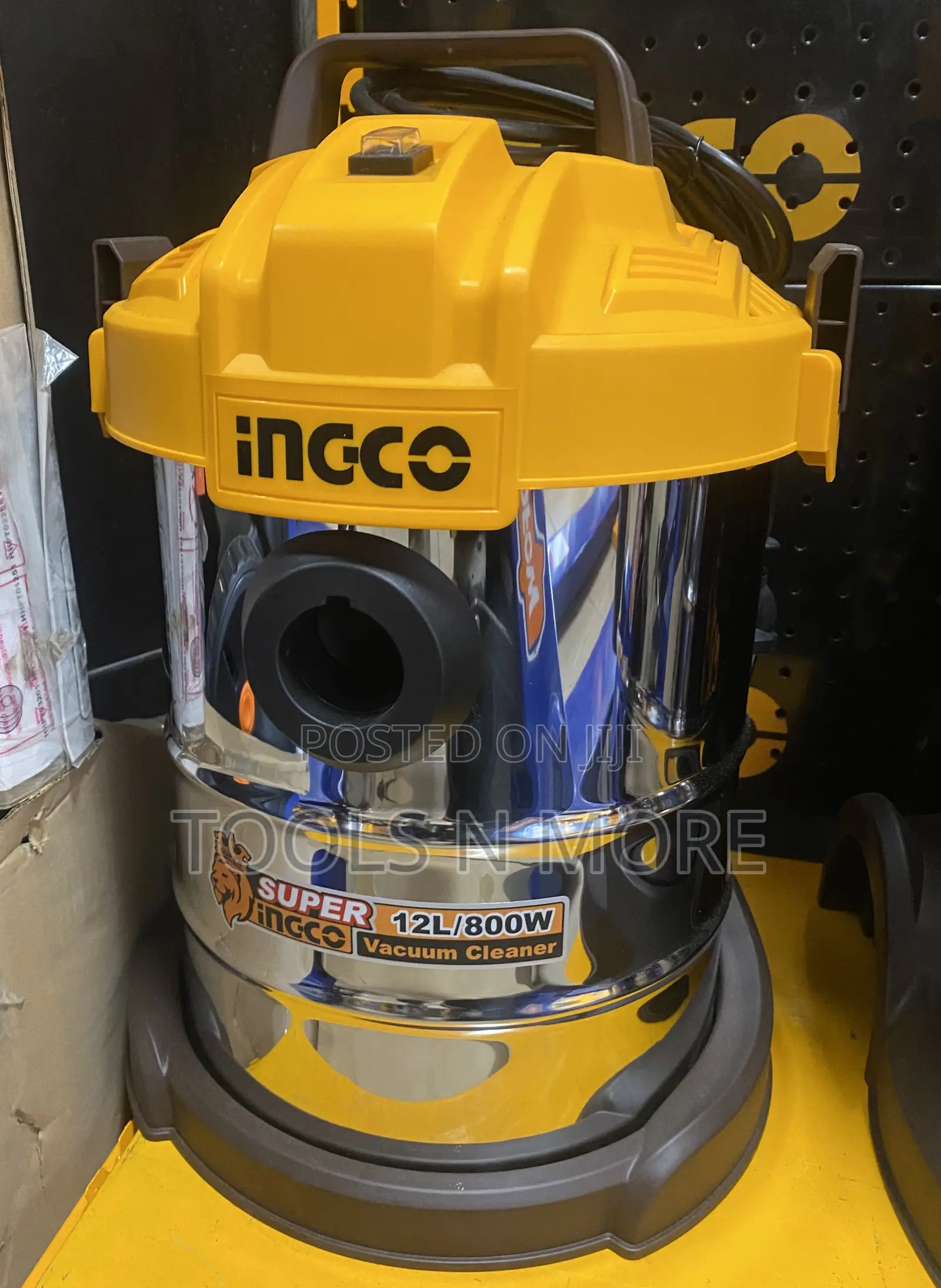 Ingco Vacuum Cleaner 800w 12l